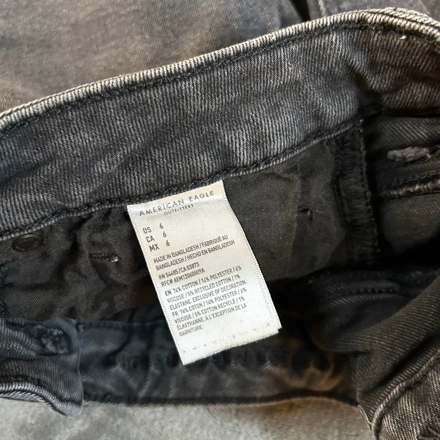 Vintage VINTAGE American Eagle Denim High Rise Mom Shorts Womens 6 Black Denim Shorts Size 28" / US 6 / IT 42 - 4 Thumbnail