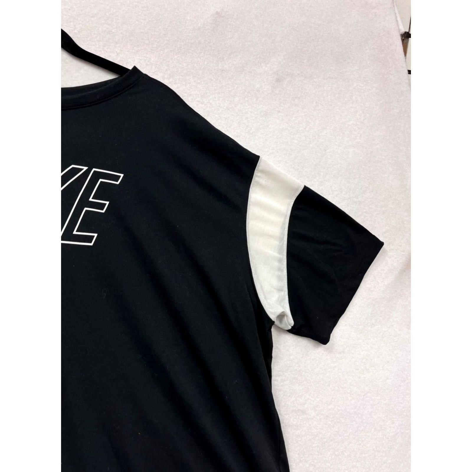 Nike Nike Dri-Fit T-Shirt Black/White Size 2X Mens, Crew Neck, Short Sleeve, Pullover, Activewear, Nike Dri-FIT, Solid, Machine Washable Size XXL / US 16-18 / IT 52-54 - 4 Thumbnail