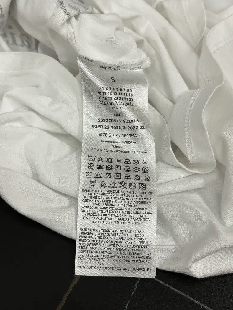 Maison Margiela Maison Margiela Mm6 white alphanumeric short sleeves Size S / US 4 / IT 40 - 6 Thumbnail