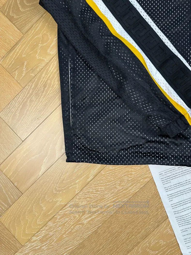 Fendi Fendi Casual drawstring hood technical mesh reversible win Size US XL / EU 56 / 4 - 4 Thumbnail