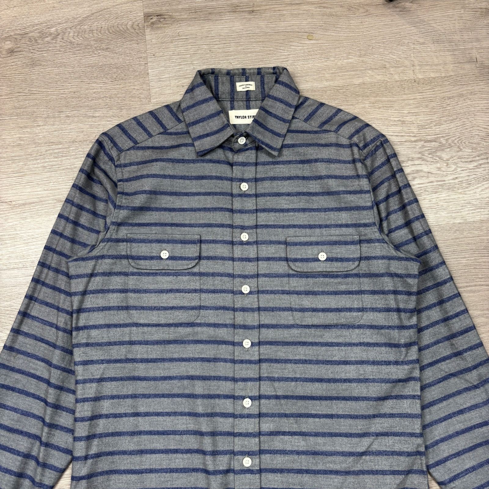 Taylor Stitch Taylor Stitch Striped Flannel Button Up Shirt Men's 36/US XS Size US XS / EU 42 / 0 - 2 Thumbnail