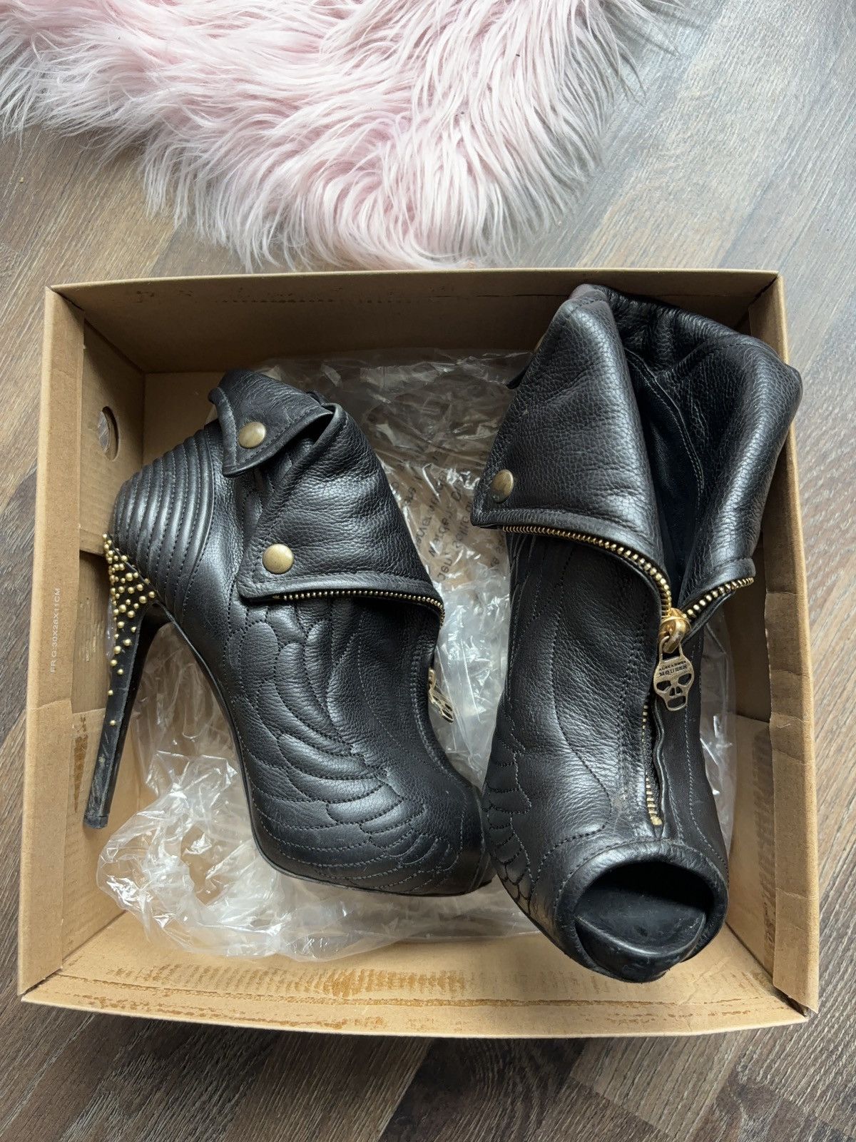 Alexander McQueen × Vintage ALEXANDER MCQUEEN SKULL HEELS LEATHER ARCHIVE SHOES BOOTS Size US 8 / IT 38 - 3 Thumbnail