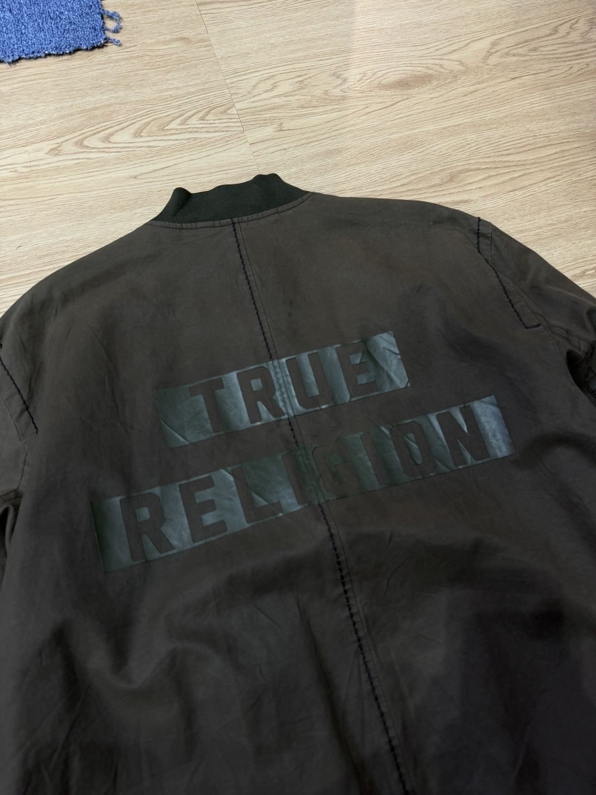 True Religion 90’s TRUE RELIGION RARE MULTI LOGO Y2K RETRO ZIP JACKET Size US L / EU 52-54 / 3 - 7 Thumbnail