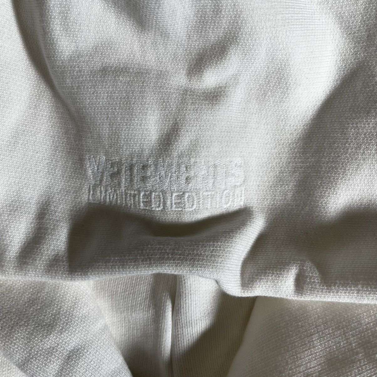 Vetements Sz XL Oversized Vetements Hoodie Limited Edition Hoodie offw Size US XL / EU 56 / 4 - 5 Thumbnail