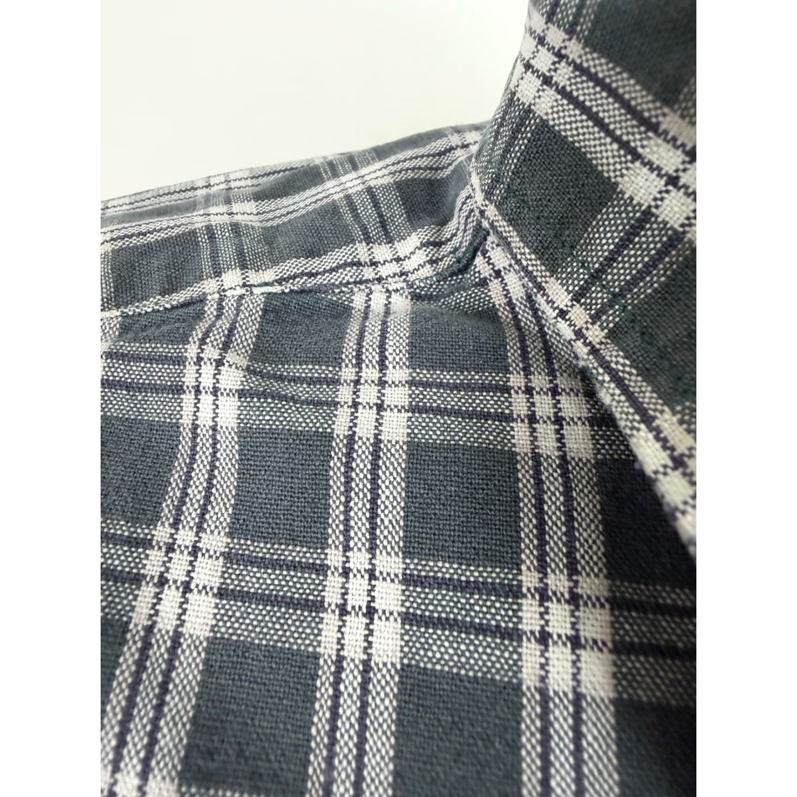 Eddie Bauer VINTAGE Eddie Bauer Shirt Men Large Tall Green Heavyweight Plaid Button-Up 90s Grunge Outdoor Pockets Mens Size US L / EU 52-54 / 3 - 5 Thumbnail