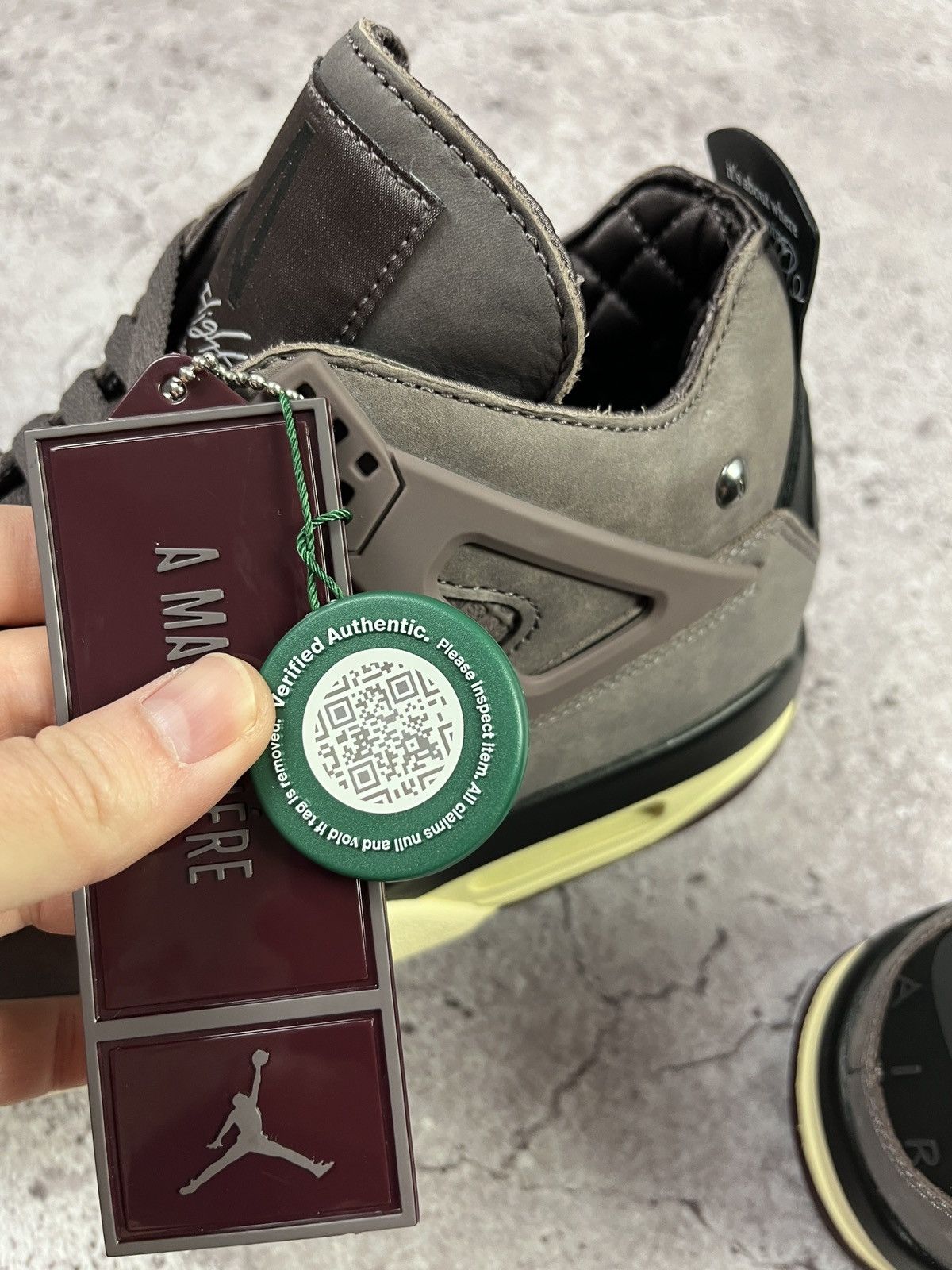 A Ma Maniere × Jordan Brand Nike Air Jordan 4 Retro x A Ma Maniére Violet Ore US9 EU42.5 Size US 9 / EU 42 - 7 Thumbnail