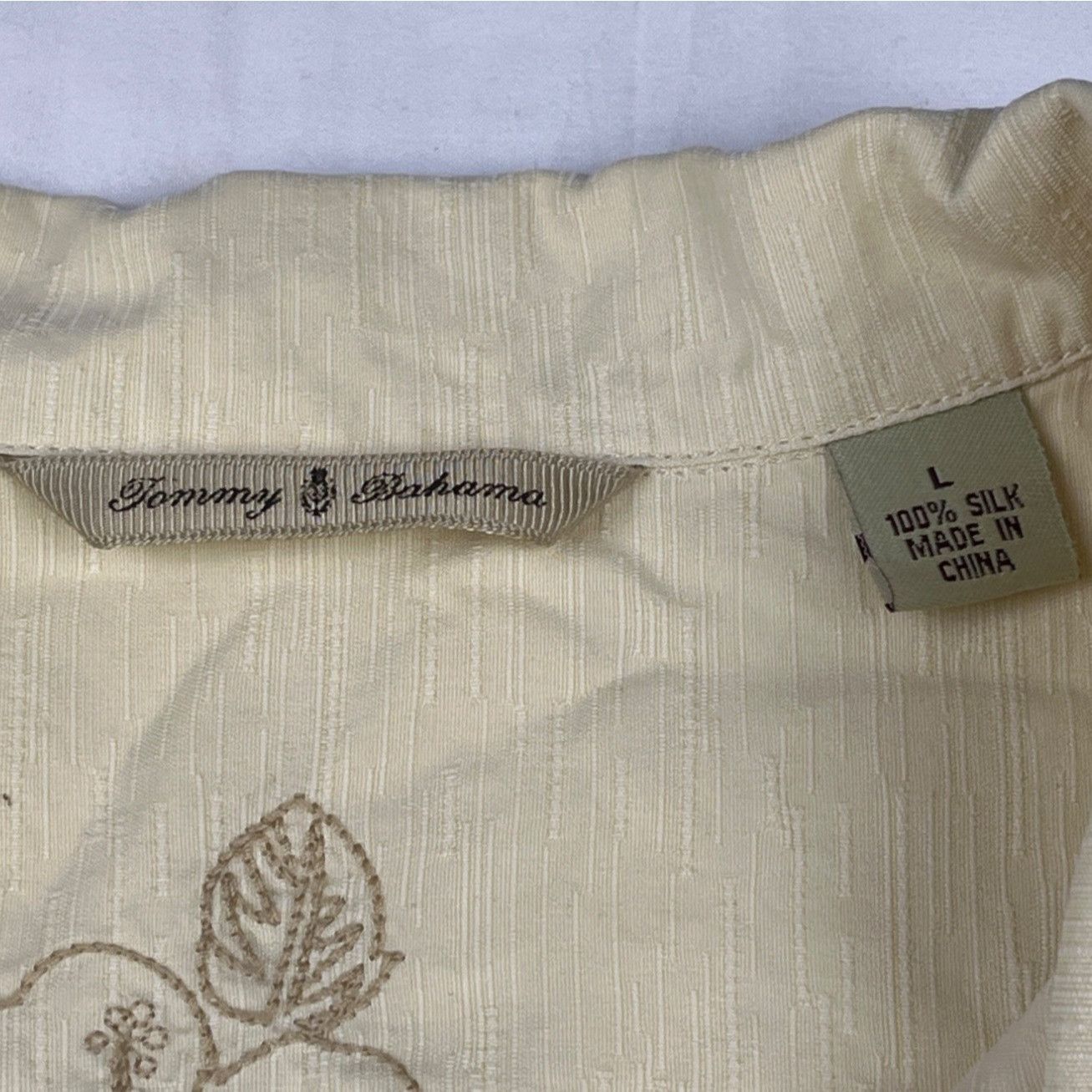 Tommy Bahama Tommy Bahama Men's Yellow Silk Hawaiian Shirt/Button Up Sz L Size US L / EU 52-54 / 3 - 4 Thumbnail