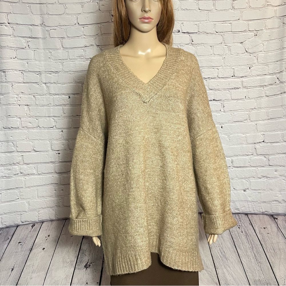 Pull & Bear New Pull & Bear Brown V-Neck Drop Shoulder Sweater Size M Size M / US 6-8 / IT 42-44 - 1 Thumbnail