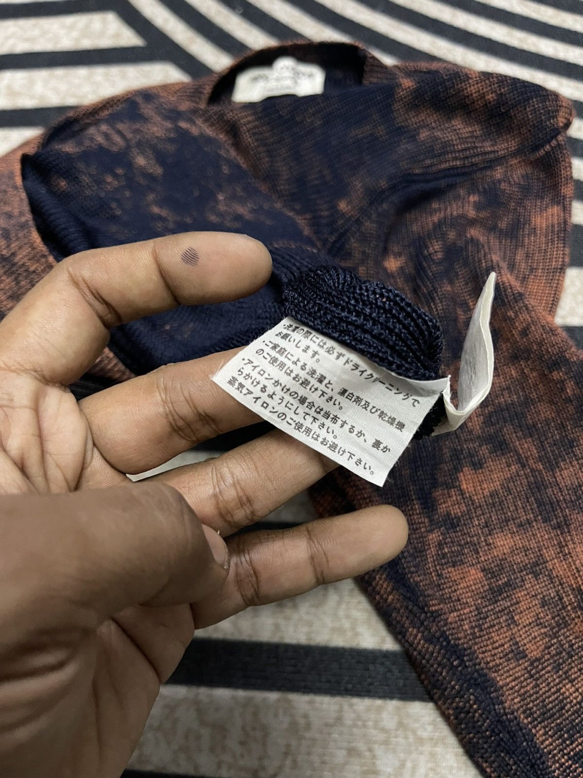 Comme des Garcons 1990s COMME DES GARCONS ACID WASH RAYON KNITWEAR Size US M / EU 48-50 / 2 - 10 Thumbnail