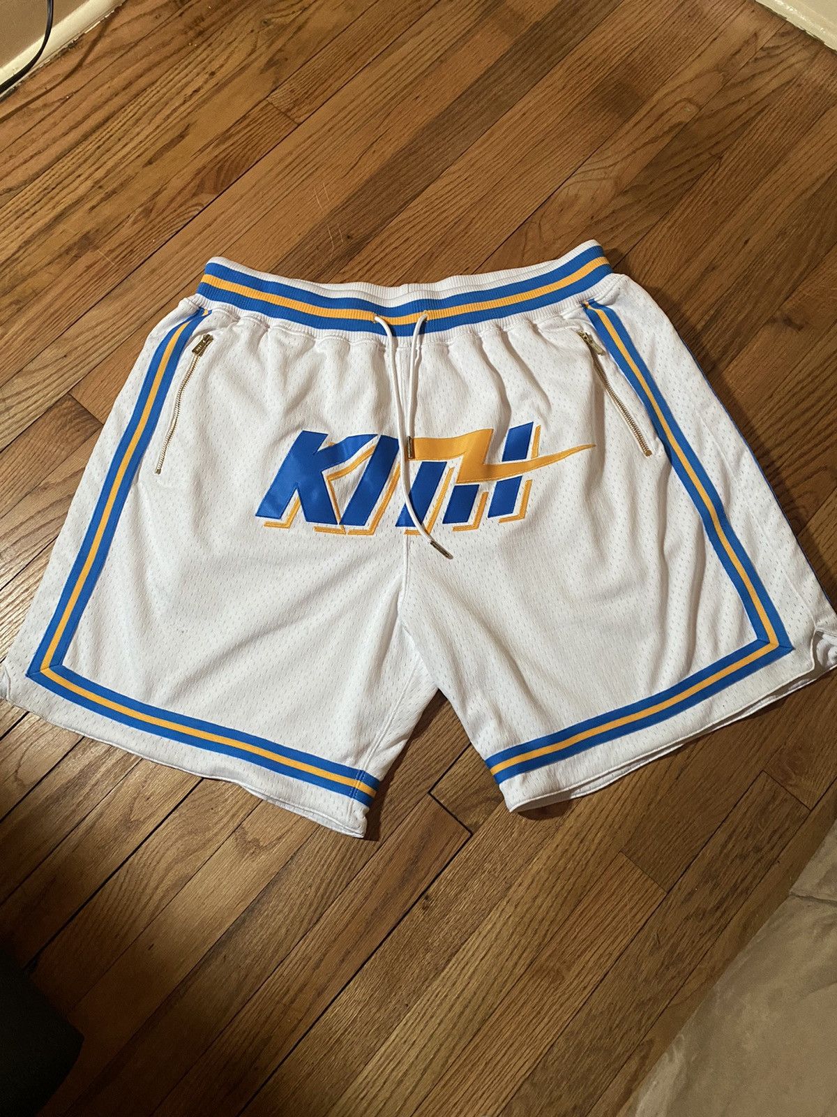 kith knicks shorts