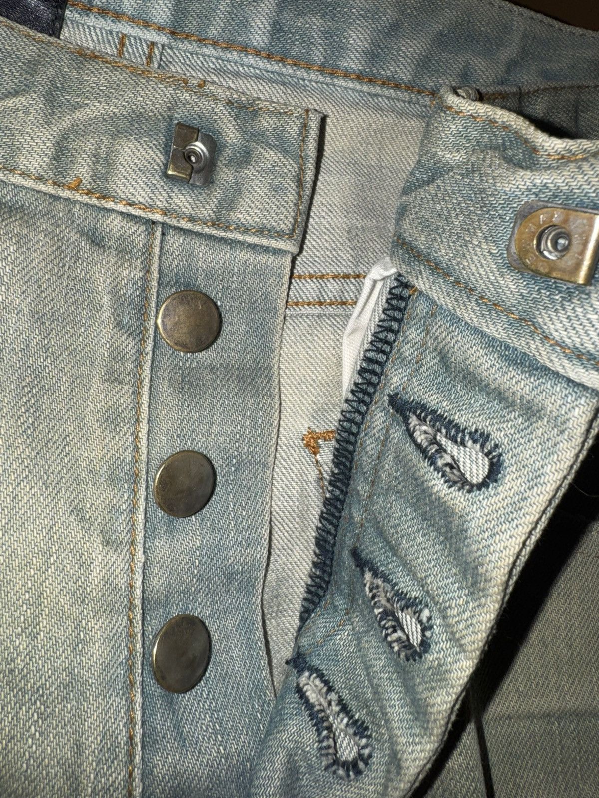 Dior Dior Homme SS04 Bleu Claire Denim SOLD Size US 28 / EU 44 - 11 Thumbnail