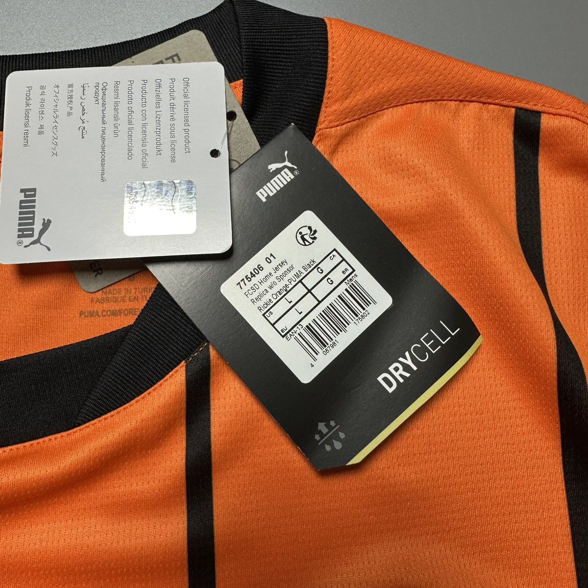 Puma NWT SHAKHTAR PUMA 2024/2025 FOOTBALL HOME JERSEY #37 KEVIN Size US L / EU 52-54 / 3 - 8 Thumbnail