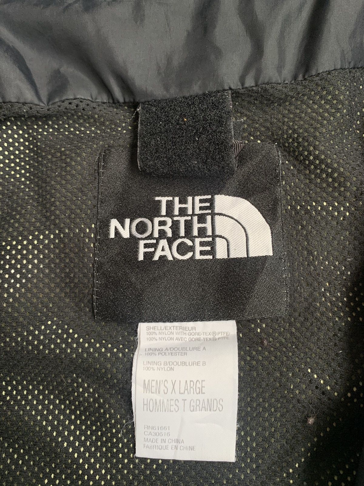 The North Face Vintage 90s The North Face Goretex Mountain Light Jacket Size US XL / EU 56 / 4 - 6 Thumbnail