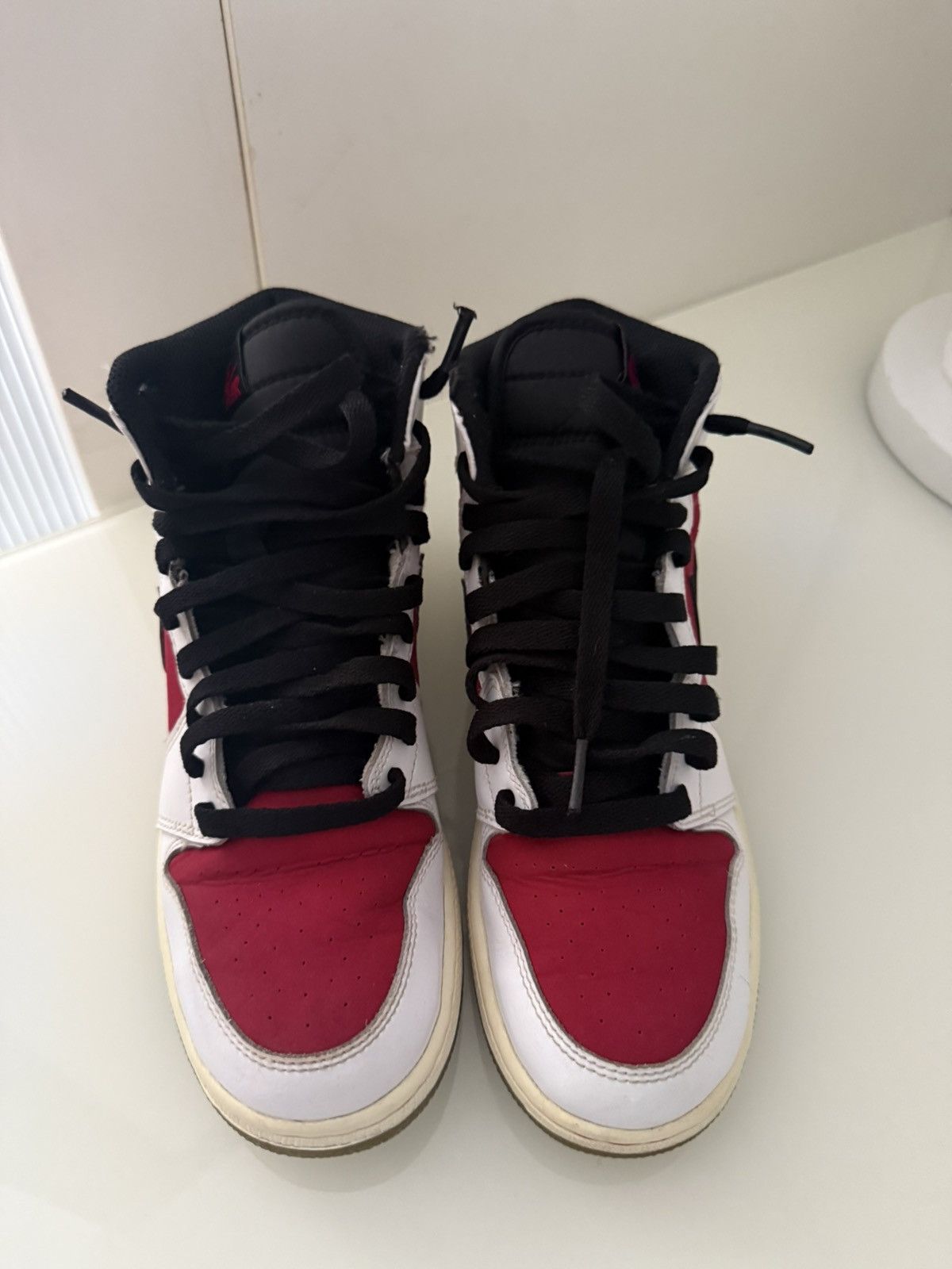 Jordan Brand Jordan 1 “Carmine” Size US 5.5 / EU 38 - 3 Thumbnail