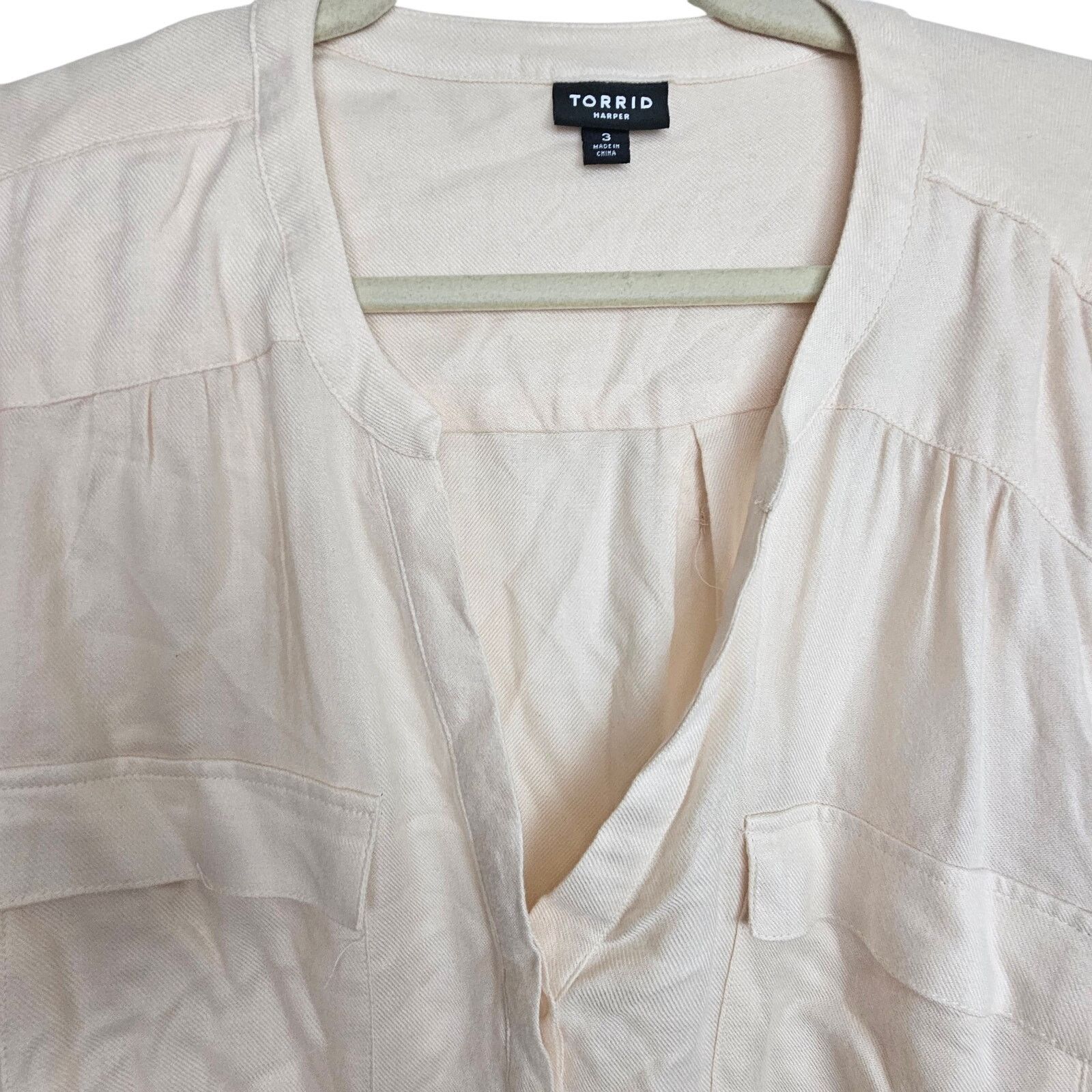 Torrid Torrid Harper Blouse 3X Soft Cream Pullover Top 3/4 Sleeve Size 3XL / US 20-22 - 2 Thumbnail