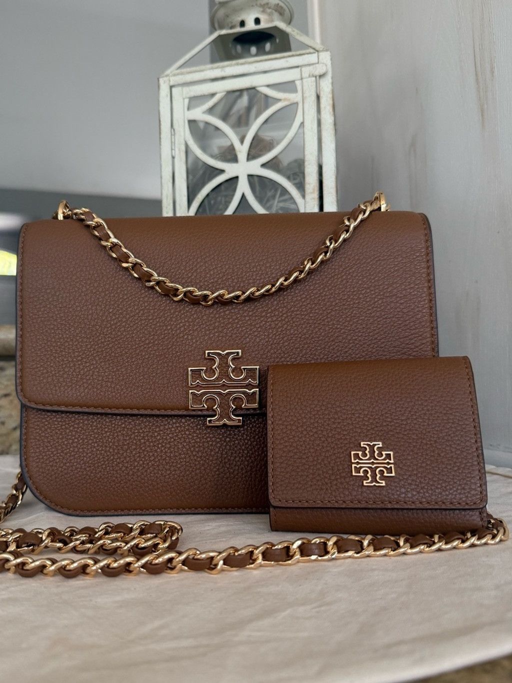 Tory Burch New Tory Burch Britten adjustable shoulder Leather bag with Size ONE SIZE - 1 Thumbnail