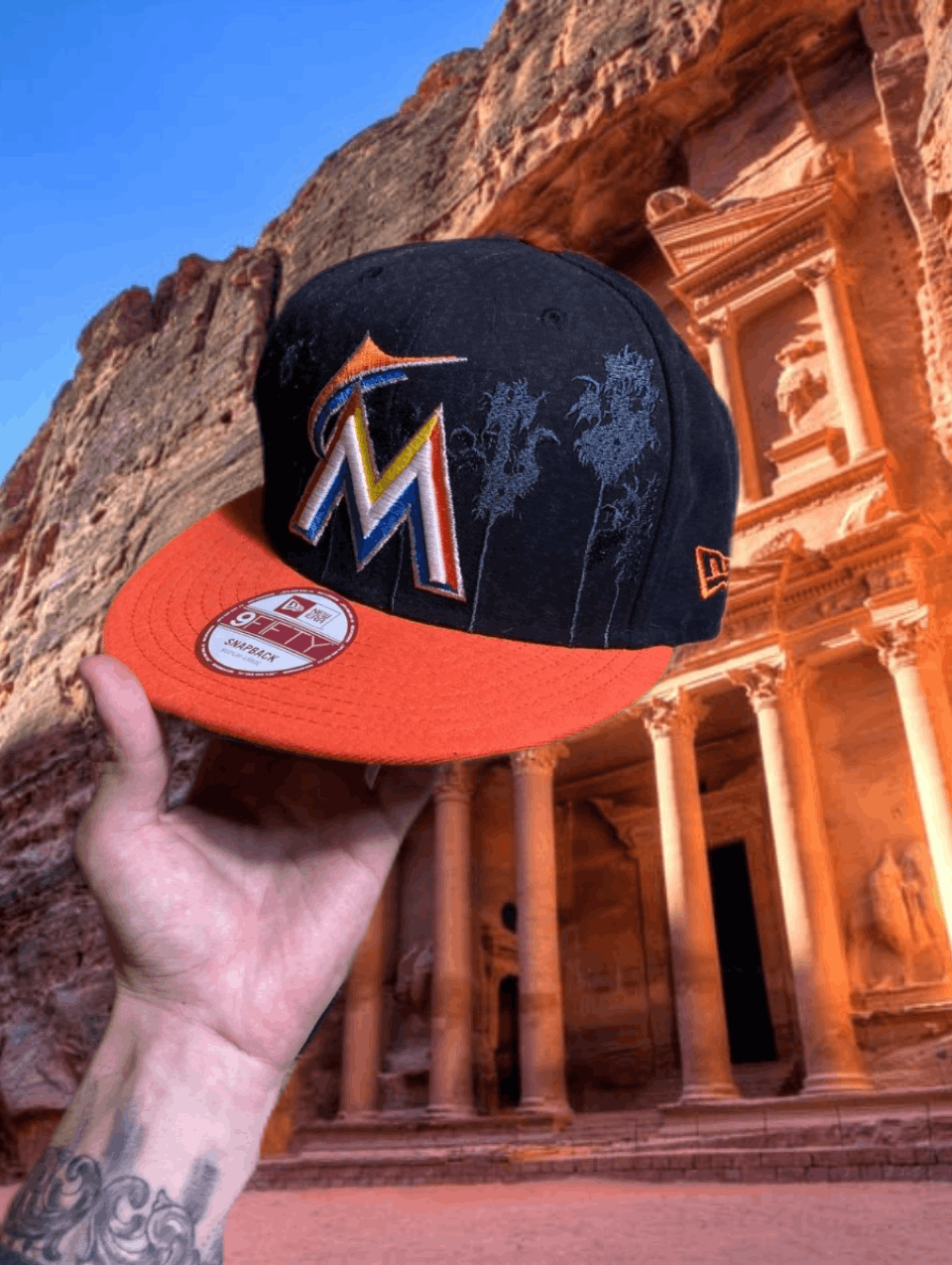 New Era × Vintage New Era Miami Marlins hat cap Size ONE SIZE - 1 Thumbnail