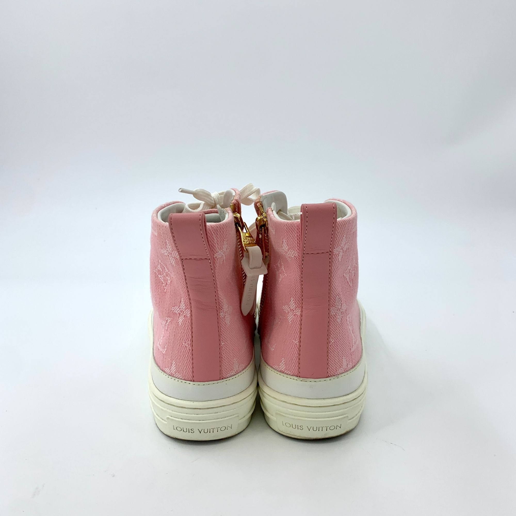 Louis Vuitton Louis Vuitton Pink Logo Monogram Lace-up High-Top Canvas Sne Size US 5.5 / IT 35.5 - 5 Thumbnail