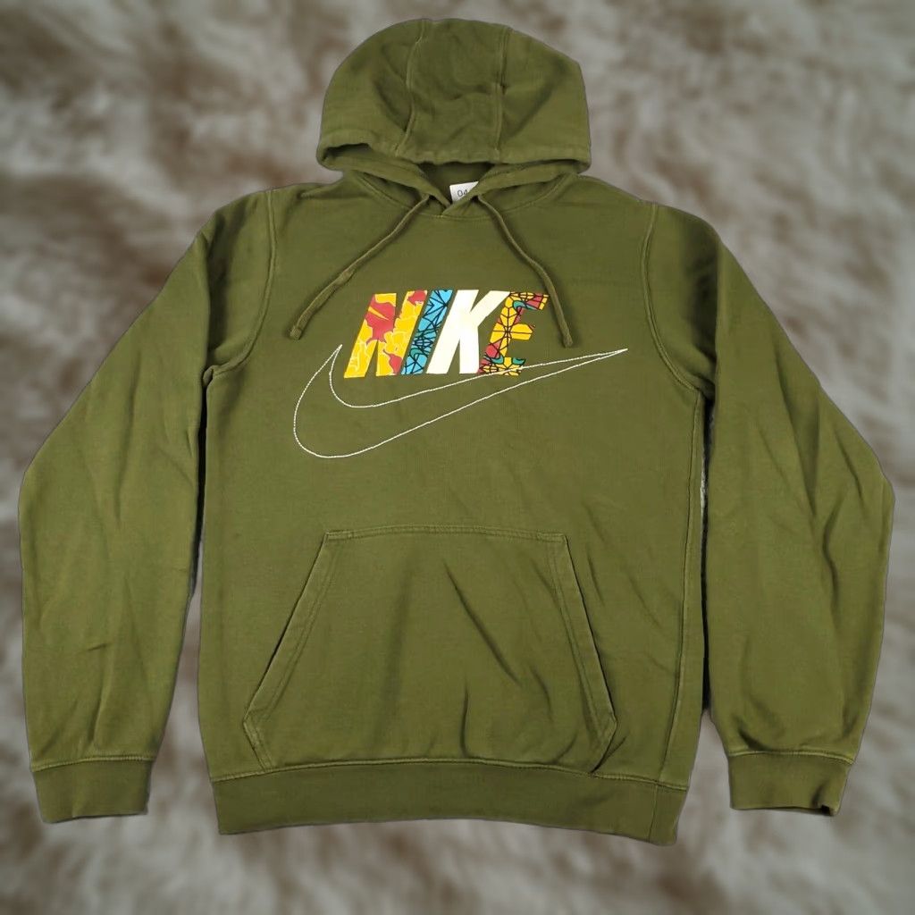 Nike VINTAGE Nike Mens Small Green Logo Pullover Hoodie Casual Sweatshirt All Seasons Size US S / EU 44-46 / 1 - 1 Thumbnail