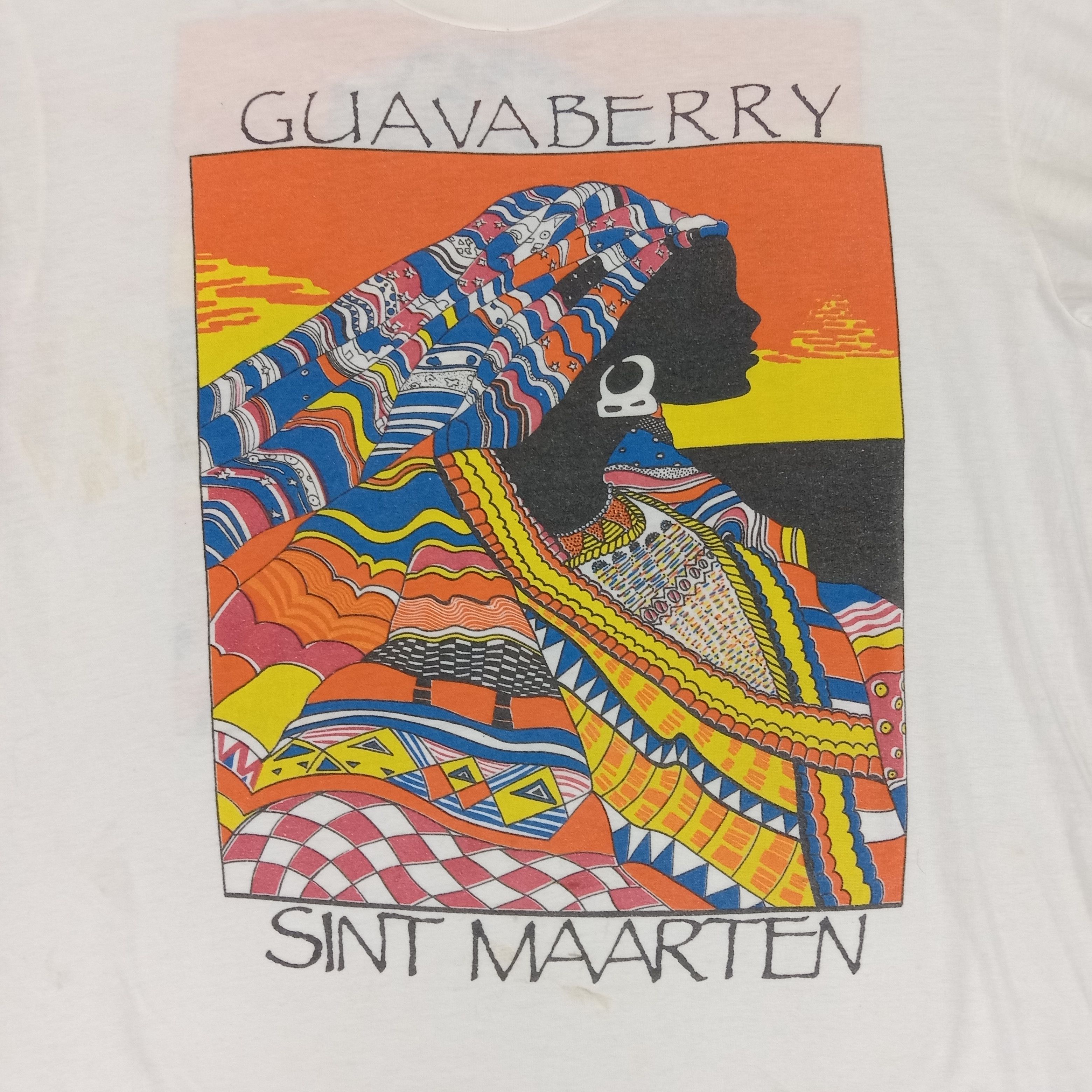 Vintage Guavaberry Sint Maarten Karvanal Artist Tshirt Size US L / EU 52-54 / 3 - 3 Thumbnail