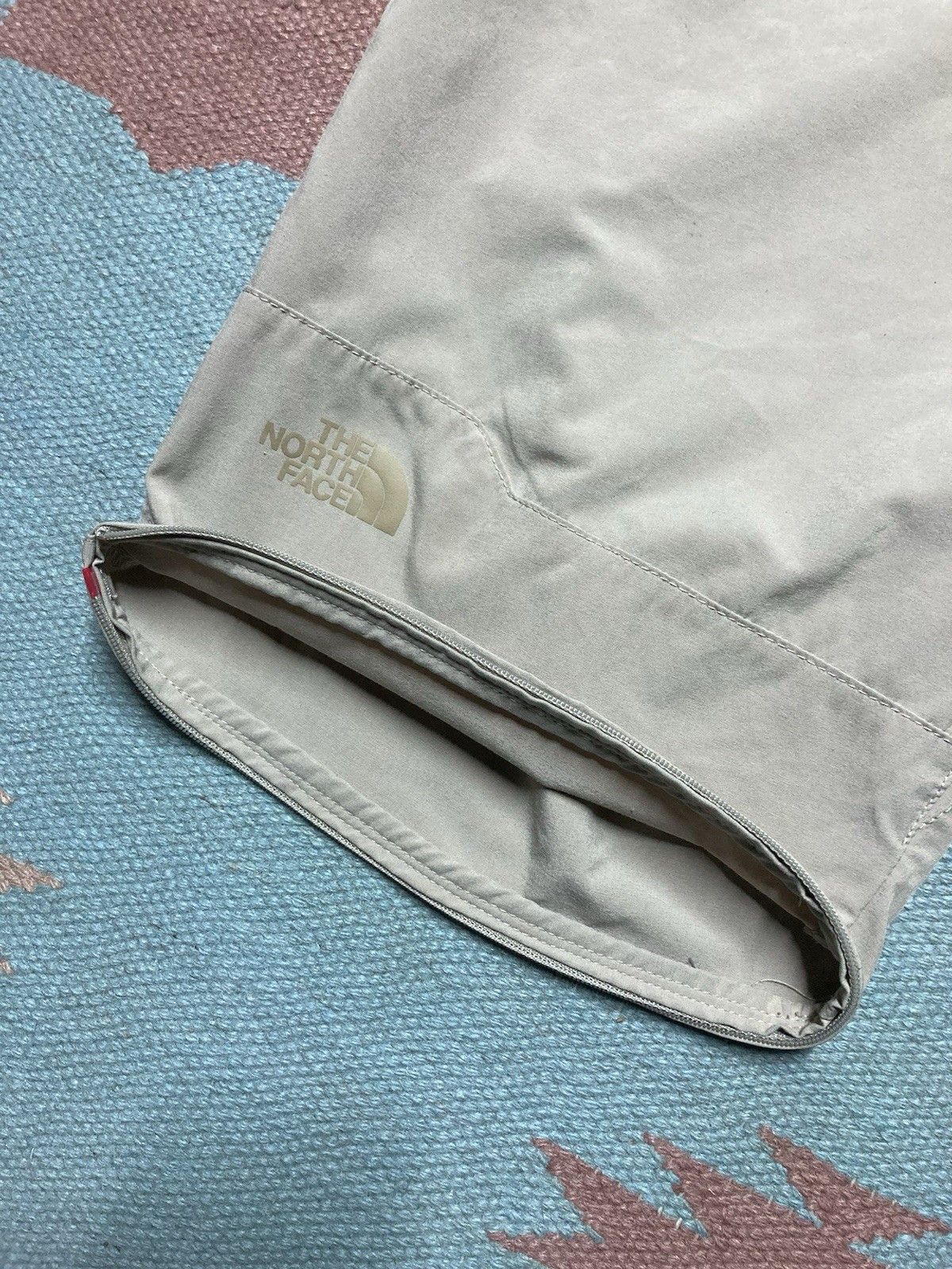 The North Face The north face lightweight shorts hiking fishing water 34 Size US 34 / EU 50 - 3 Thumbnail