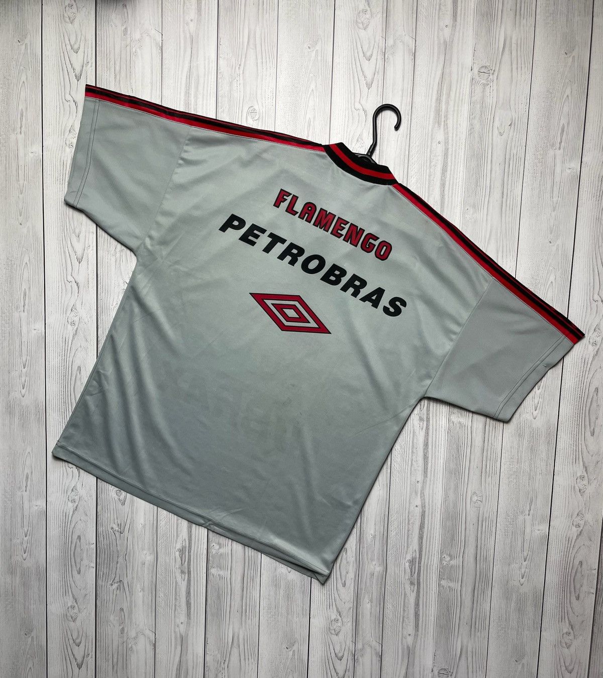 Umbro × Vintage Vintage Flamengo Umbro soccer jersey rare size L logo Size US L / EU 52-54 / 3 - 2 Thumbnail