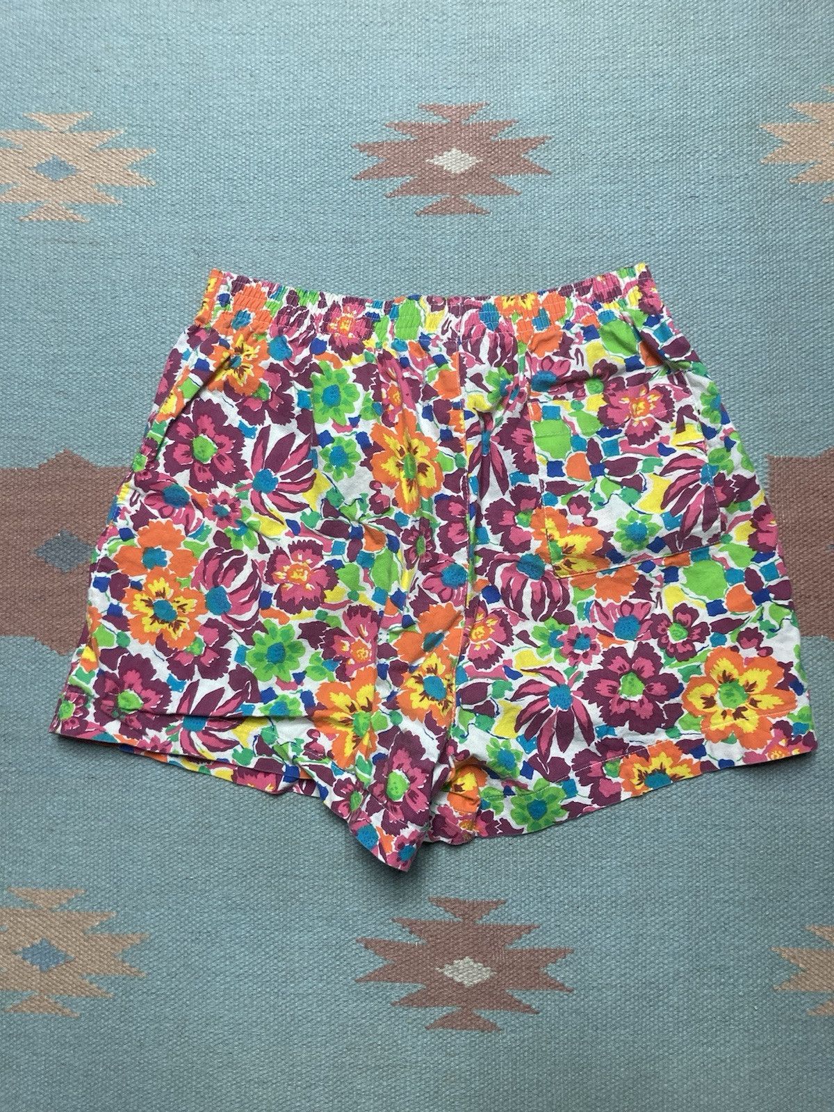 Vintage Vtg 80s 90s shorts flowers elastic waist lightweight medium Size 28" / US 6 / IT 42 - 5 Thumbnail
