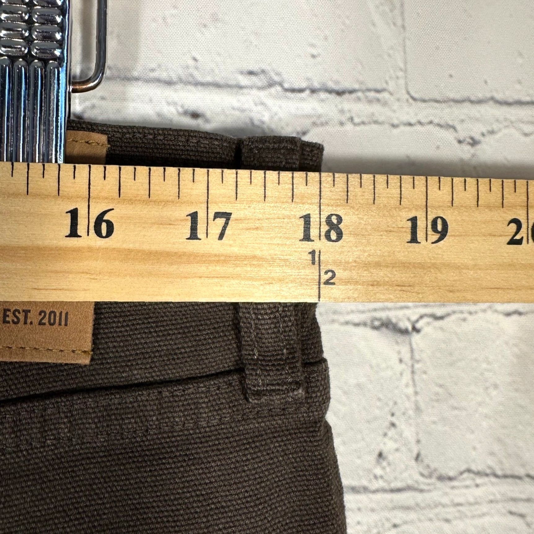 Vintage American Giant Pants Brown 34W 32L Chino Canvas 5-Pocket Straight Leg Mens Regular Made USA Size US 34 / EU 50 - 5 Thumbnail