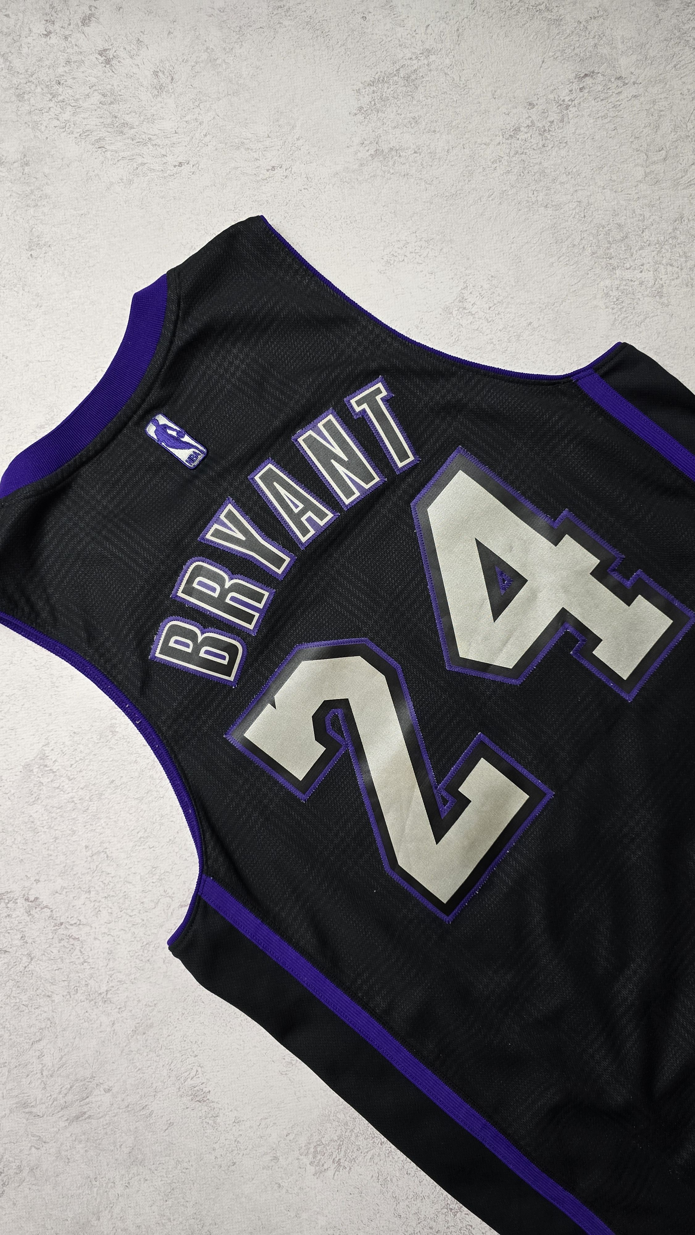 Adidas Kobe Bryant 24 LA Lakers Black Purple Limited Edition Jersey Size US S / EU 44-46 / 1 - 4 Thumbnail