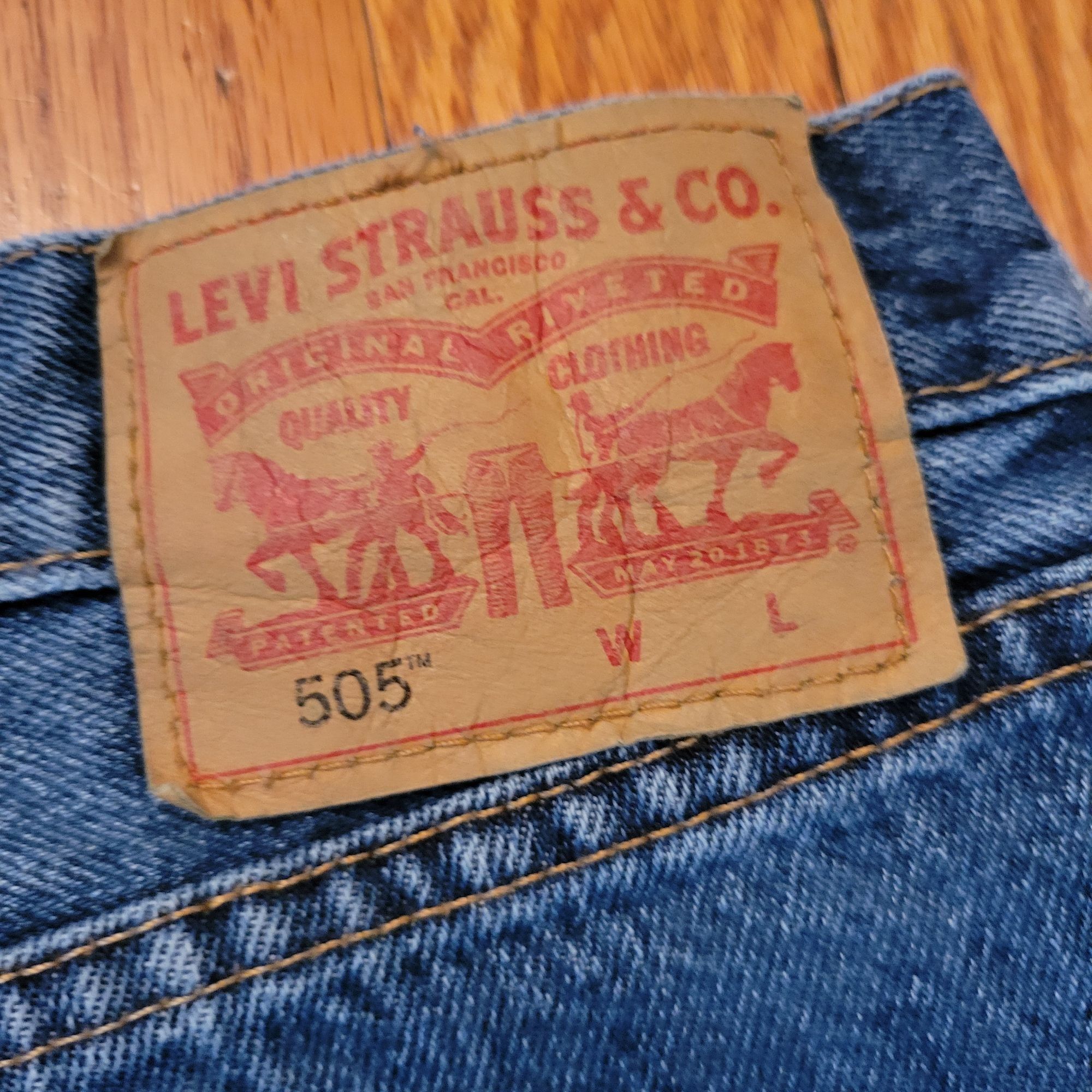 Levi's Levis 505 Jeans Regular Fit 48x32 Classic Blue Denim 5 Pocke Size US 44 / EU 60 - 3 Thumbnail