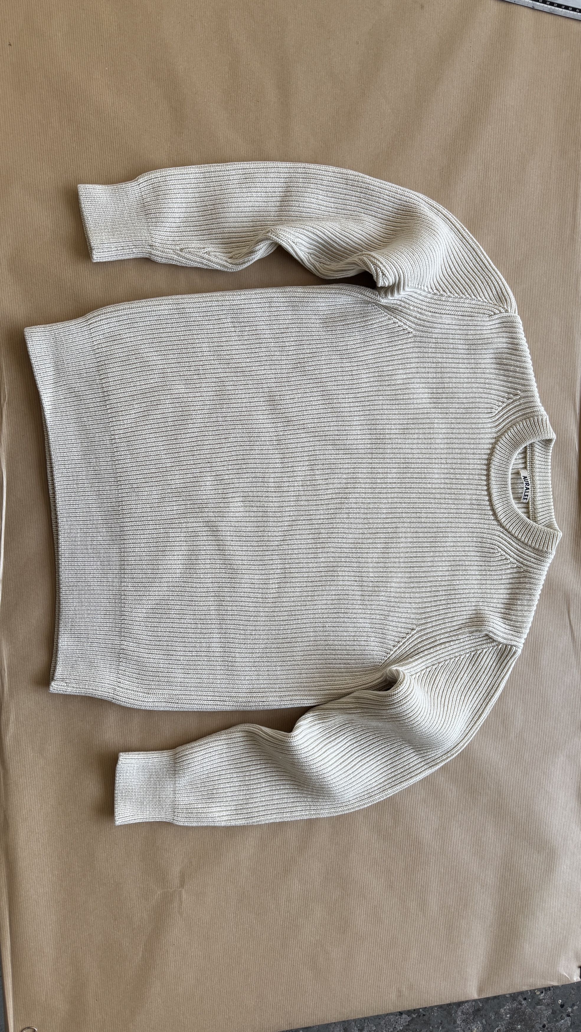 Auralee aa . 4 . as new . SUPER FINE WOOL RIB KNIT BIG P/O .A6AP01RK Size US S / EU 44-46 / 1 - 9 Thumbnail