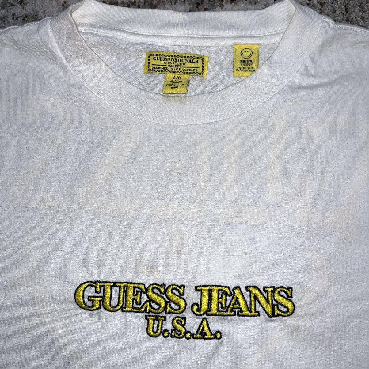 Guess × Market GUESS Originals x CHINATOWN MARKET Guess Jeans USA T-Shirt Size US L / EU 52-54 / 3 - 7 Thumbnail
