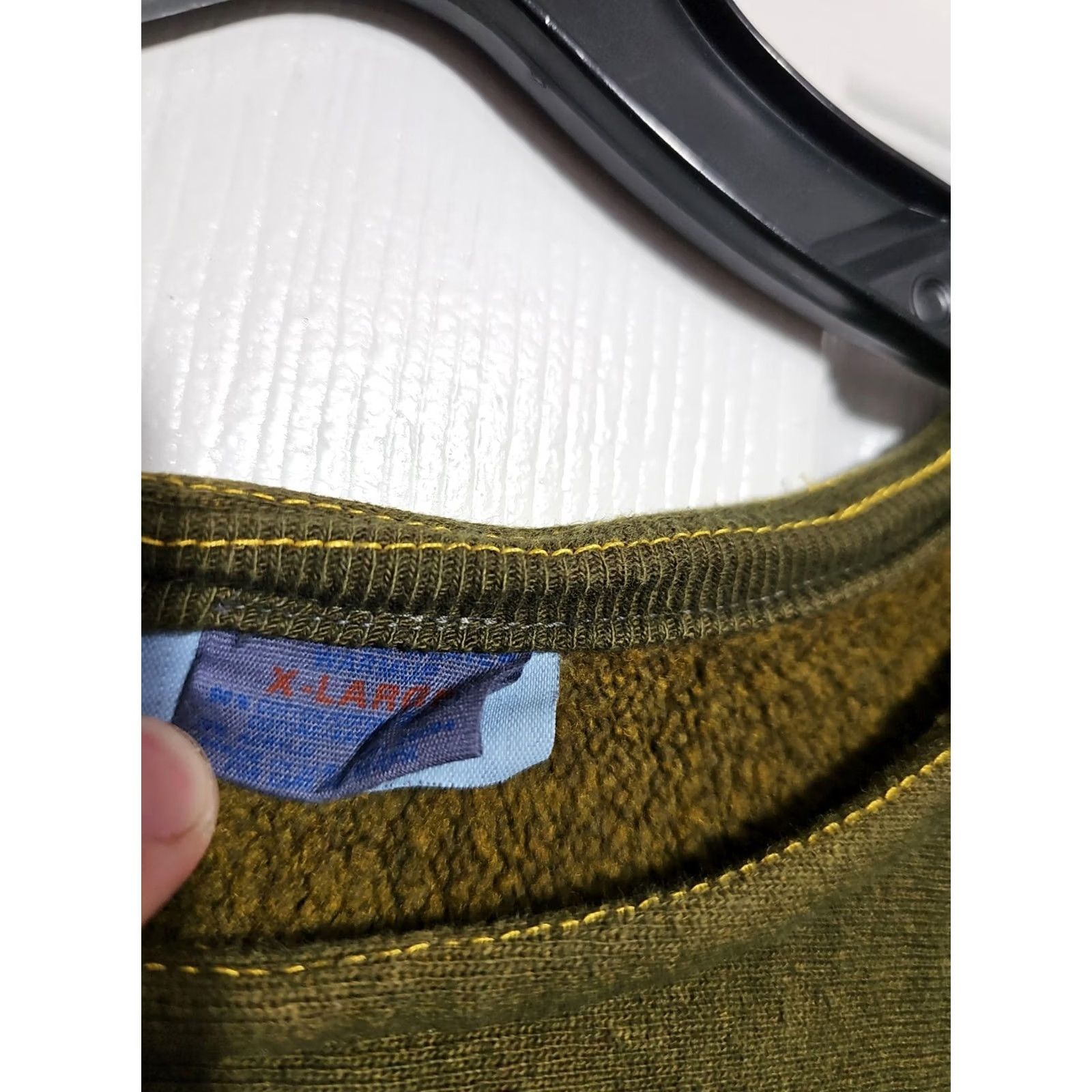 Champion VINTAGE Champion Reverse Weave Sweatshirt Mens XL Distressed Green Yellow Reversible Chest 23.5 Length 28.5 Size US XL / EU 56 / 4 - 2 Thumbnail