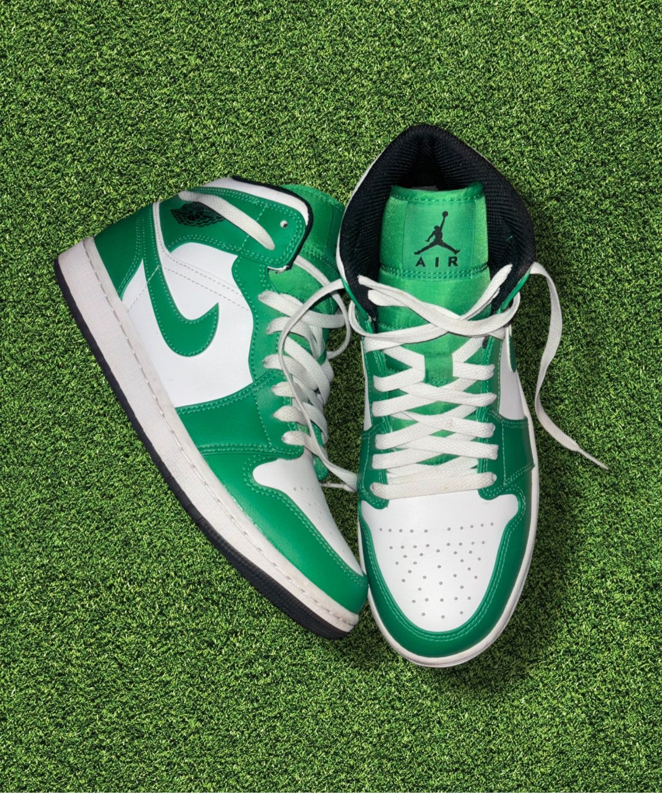 Jordan Brand × Nike Nike Air Jordan 1 Mid Lucky Green Size US 8.5 / EU 41-42 - 1 Thumbnail