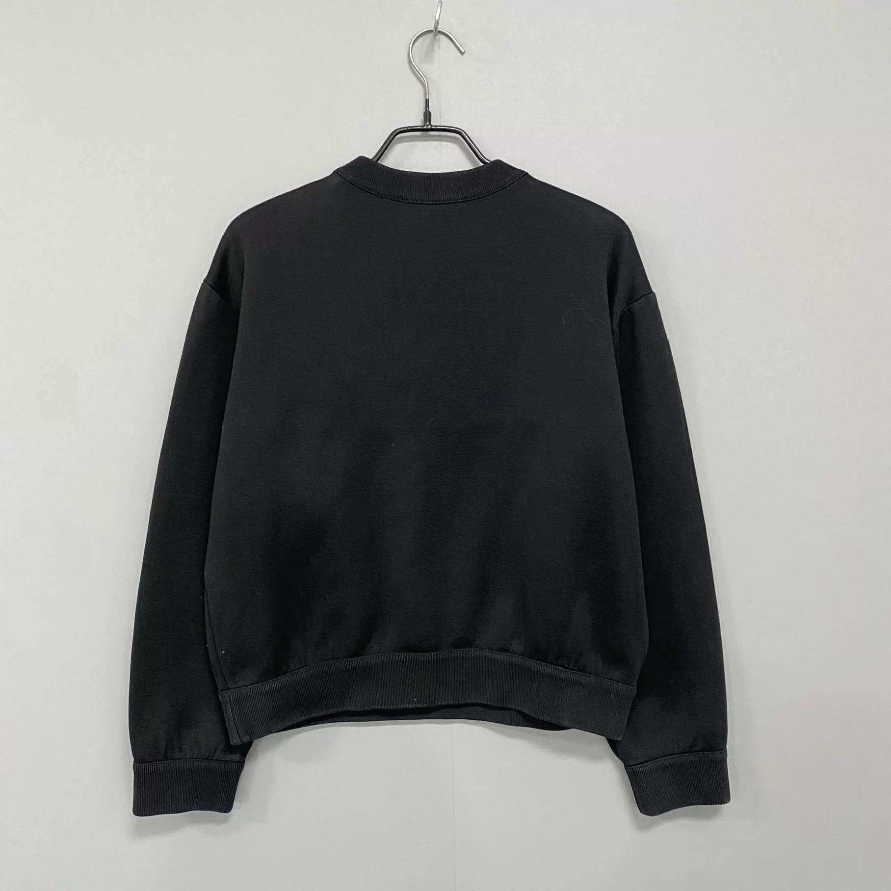 Louis Vuitton LV black gold lettering sweatshirt size S Size US S / EU 44-46 / 1 - 3 Thumbnail