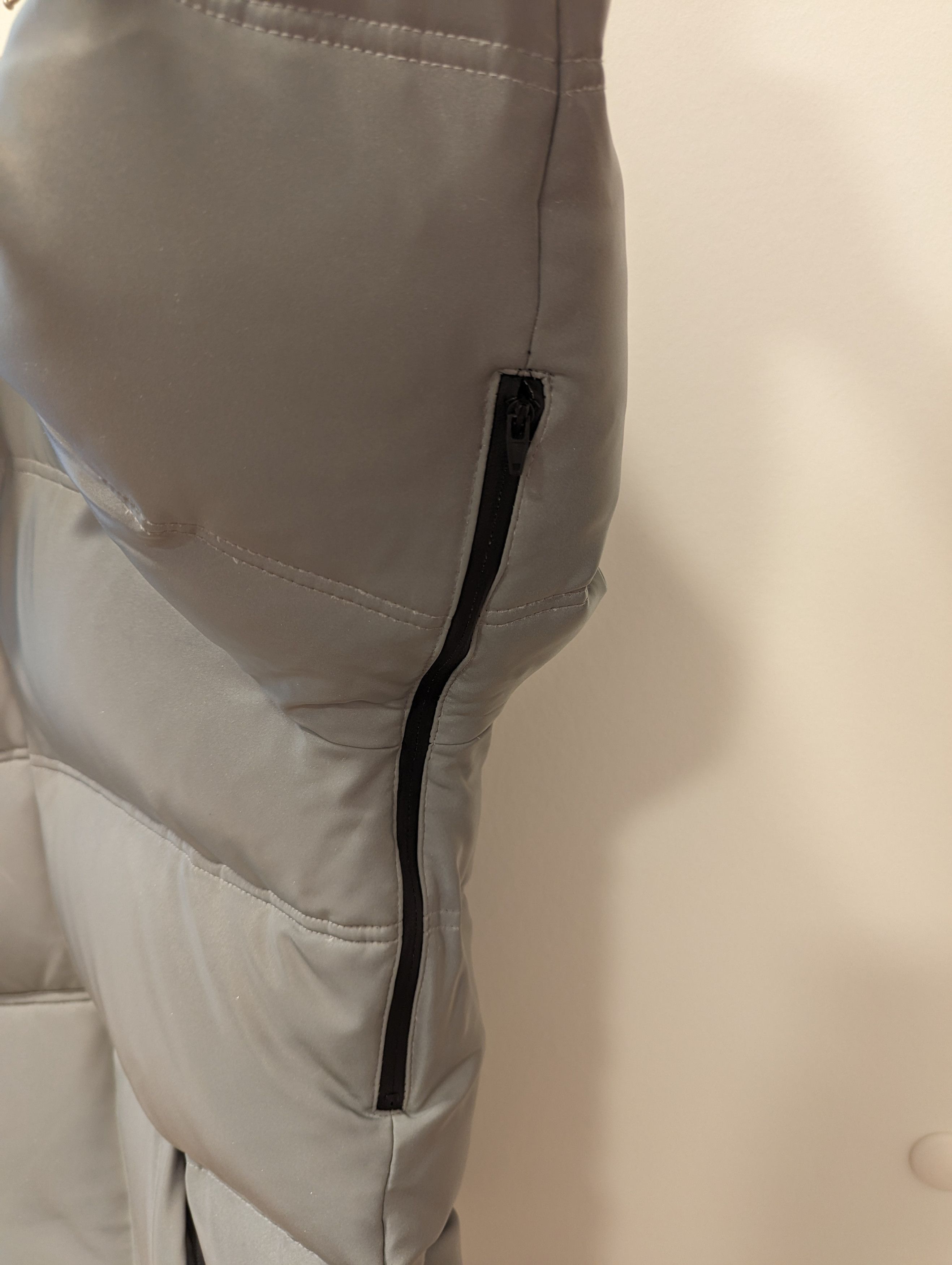Alexander Wang × H&M Reflective Down Jacket Silver M Size US M / EU 48-50 / 2 - 2 Thumbnail
