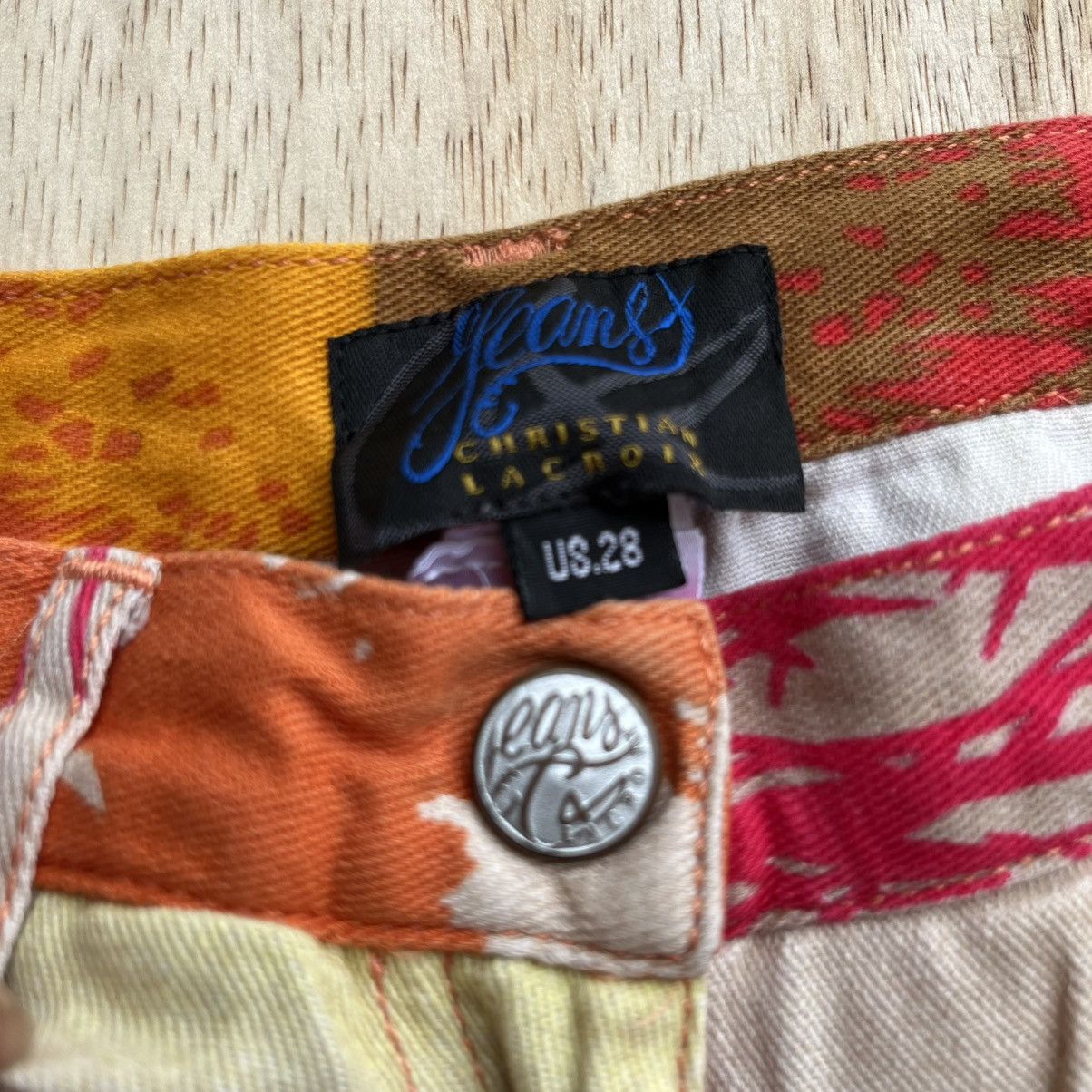 Christian Lacroix CHRISYIAN LACROIX MULTI COLOUR CASUAL PANTS Size 28" / US 6 / IT 42 - 4 Thumbnail