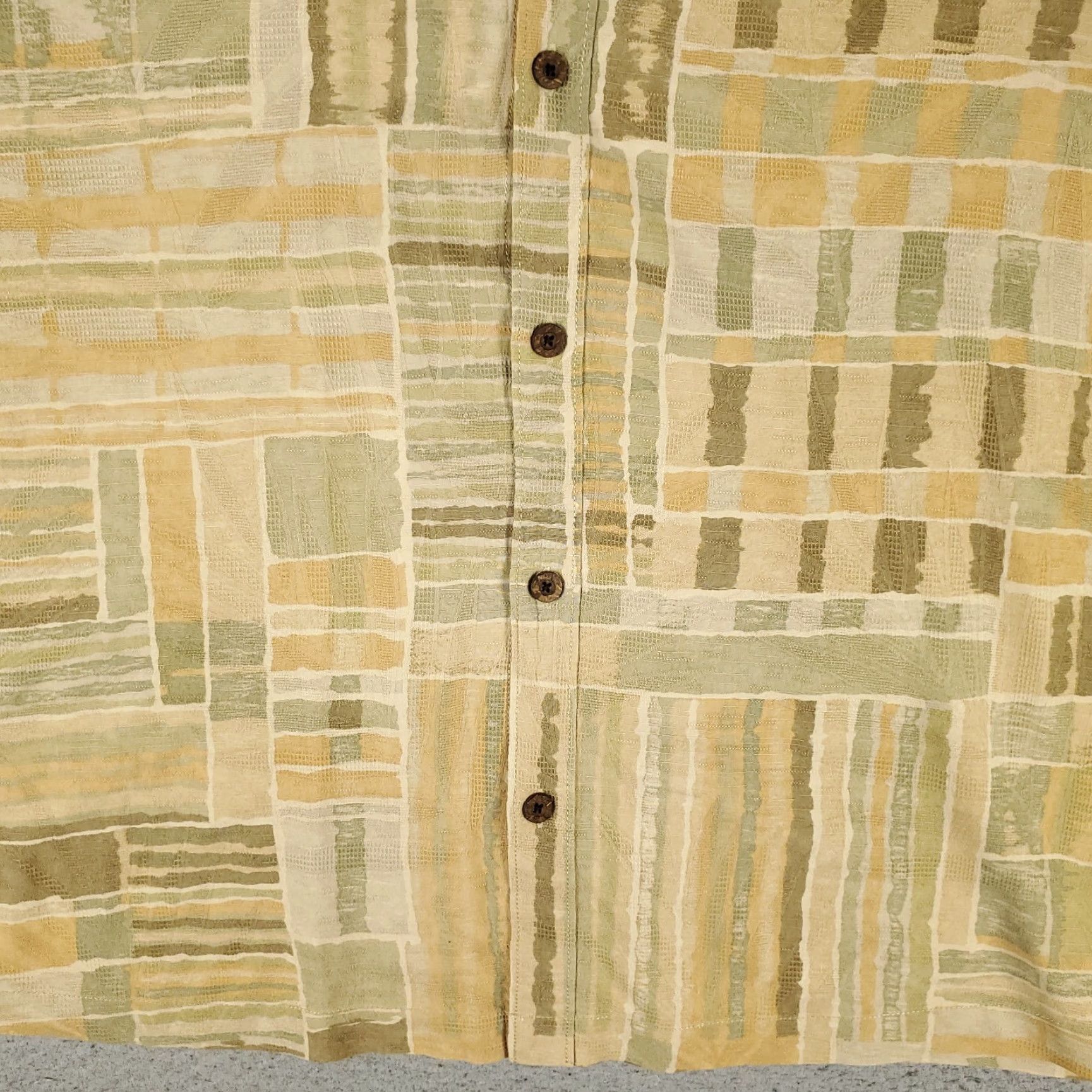 Tommy Bahama VINTAGE Tommy Bahama Shirt Mens 2XL Short Sleeve Hawaiian Button Up Silk Beige Outdoors Size US XXL / EU 58 / 5 - 3 Thumbnail