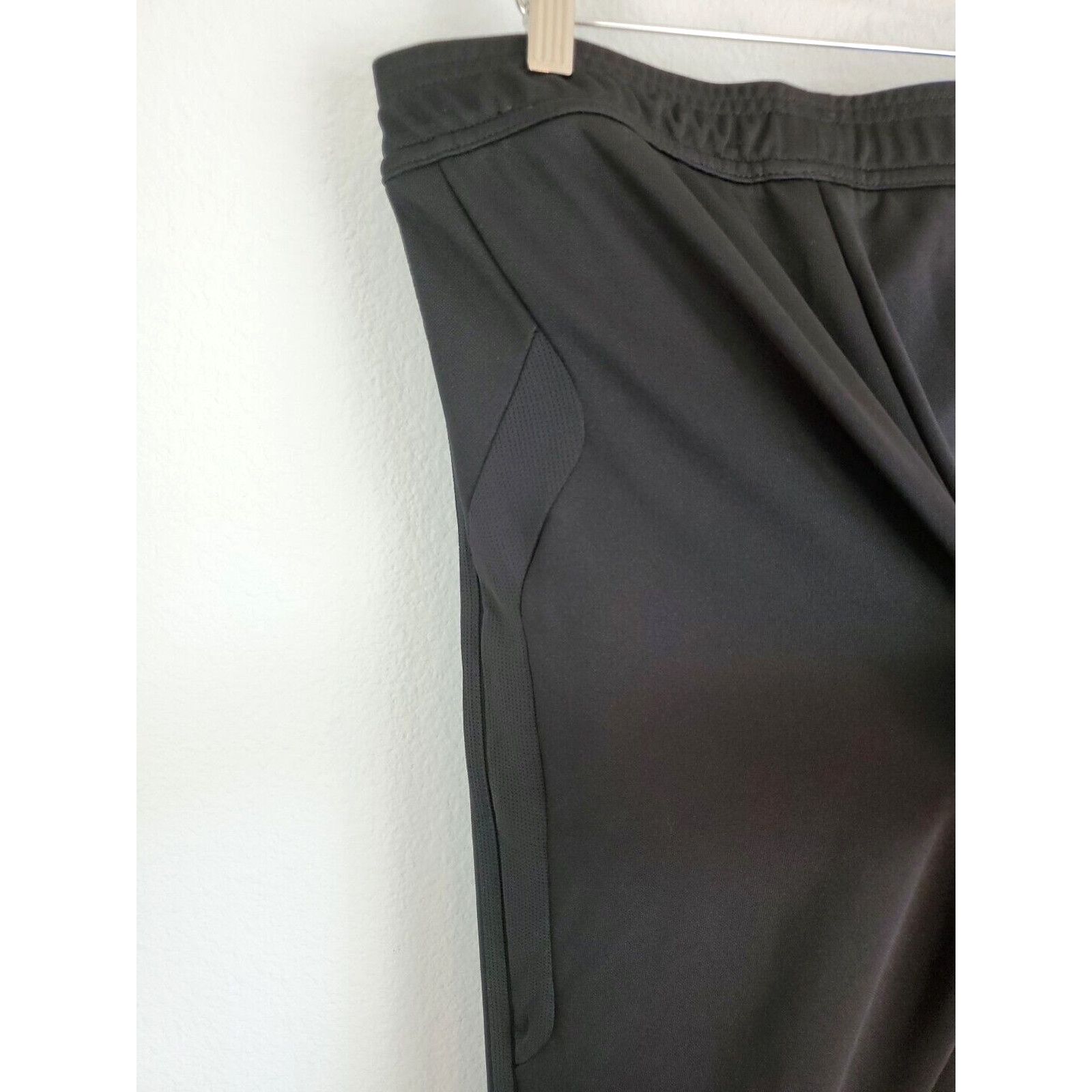 Adidas Adidas Pants Womens Medium Tiro19 Aeroready Black Size US 32 / EU 48 - 16 Thumbnail