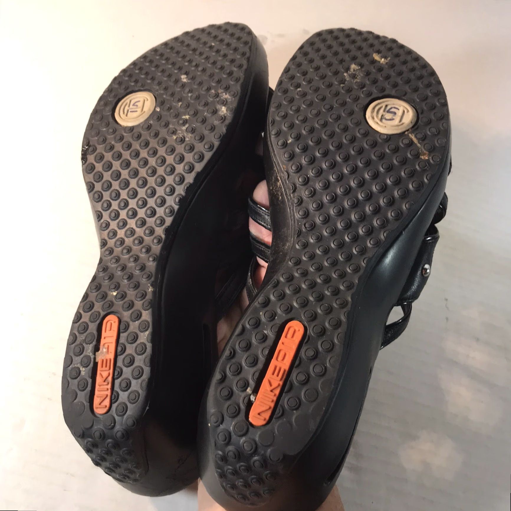 Cole Haan Cole Haan Black Leather Slide Sandals Womens Size 8.5B Wedge Comfort Casual Size US 9 / IT 39 - 6 Thumbnail