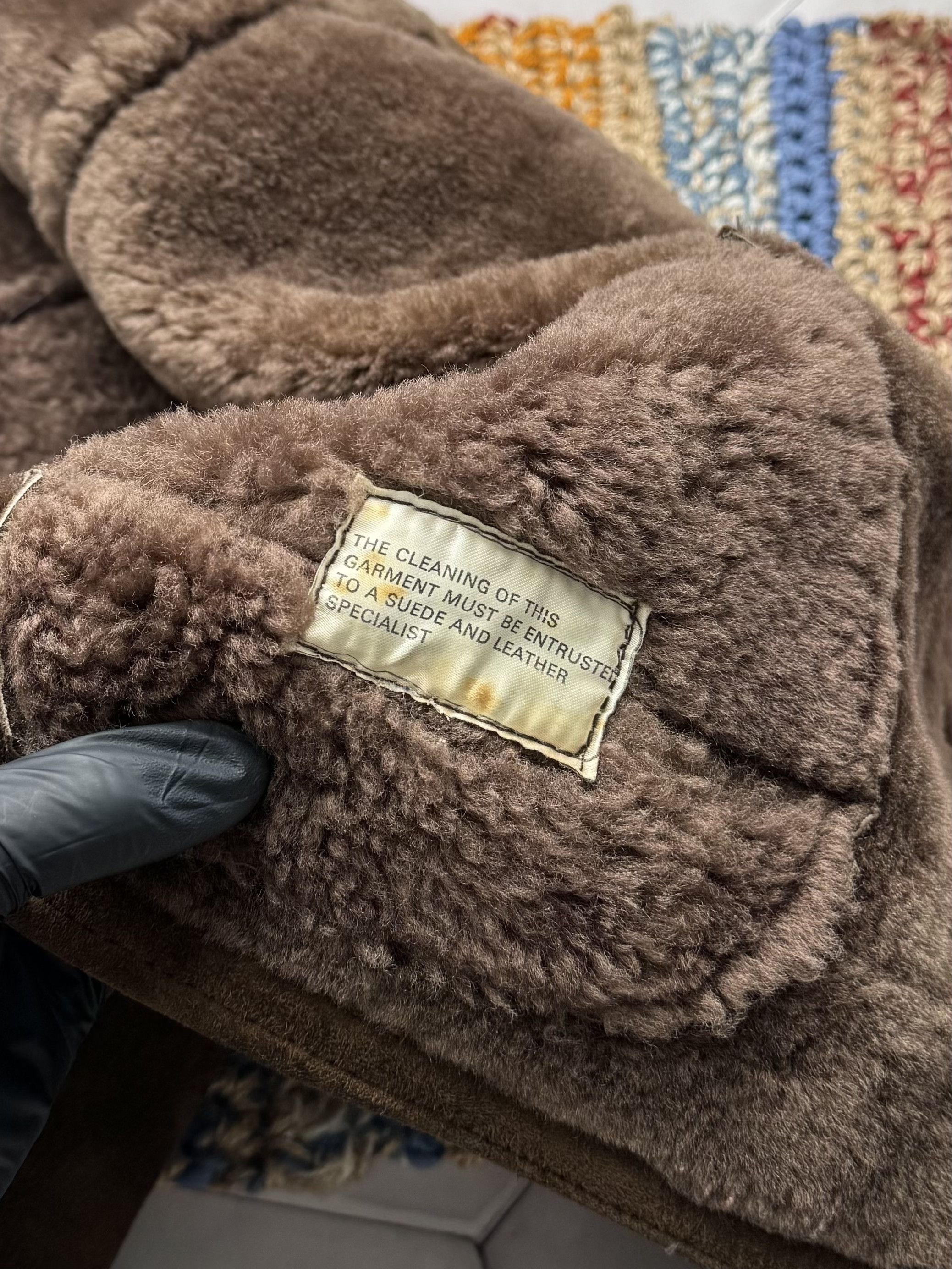 Vintage Vintage Real Sheepskin Coat (E4) Size L / US 10 / IT 46 - 7 Thumbnail