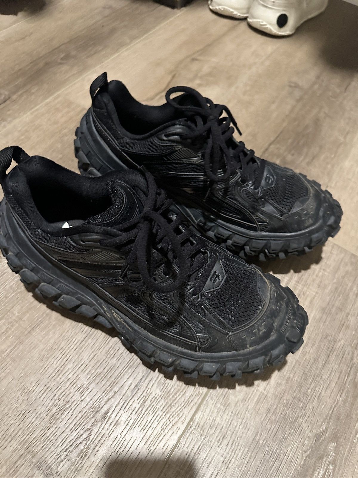 Balenciaga BALENCIAGA DEFENDERS Size US 9 / EU 42 - 2 Thumbnail