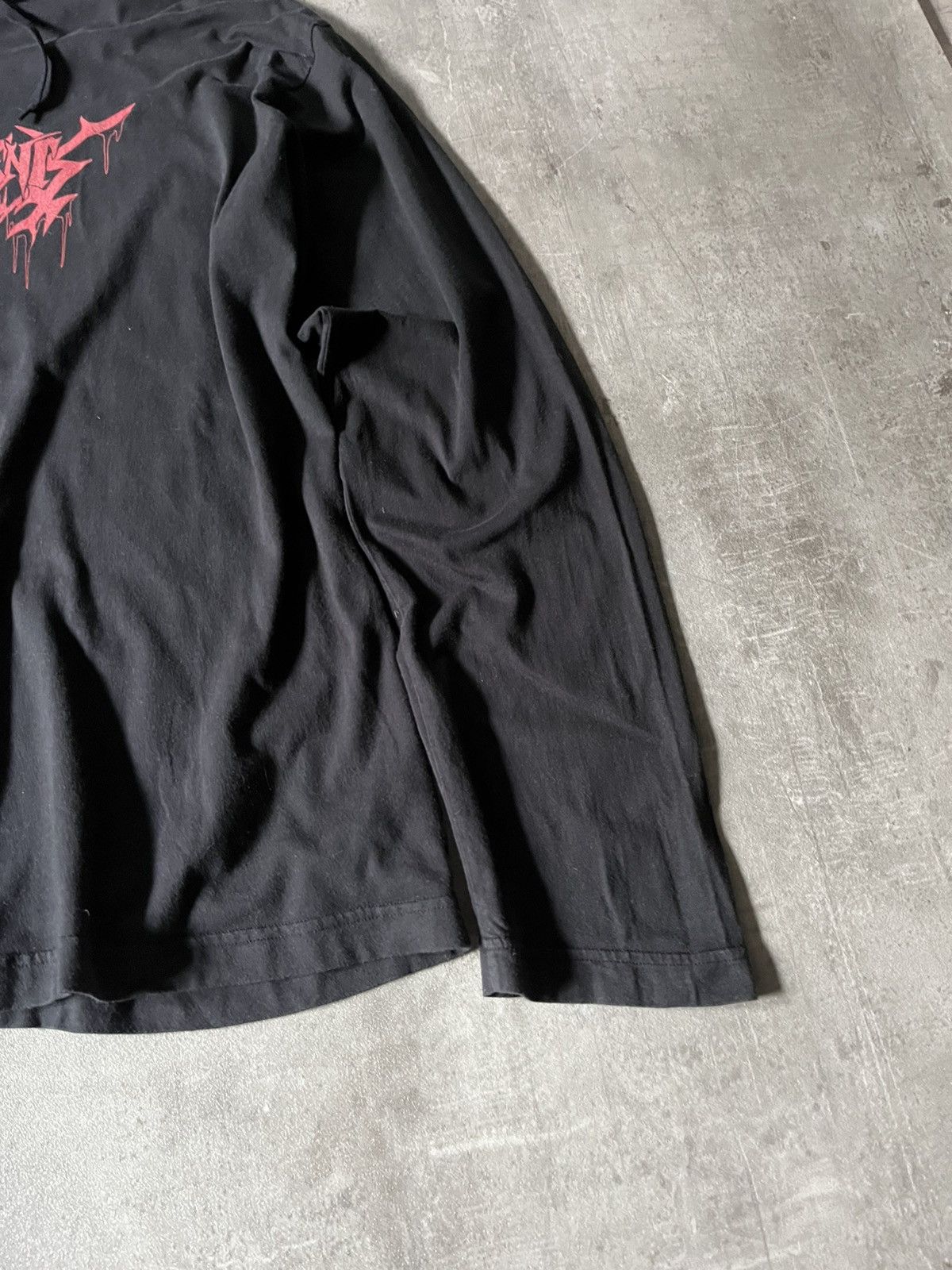 Vetements Vetements Fall/Winter 2018 tour metal hoodie black Size US L / EU 52-54 / 3 - 4 Thumbnail