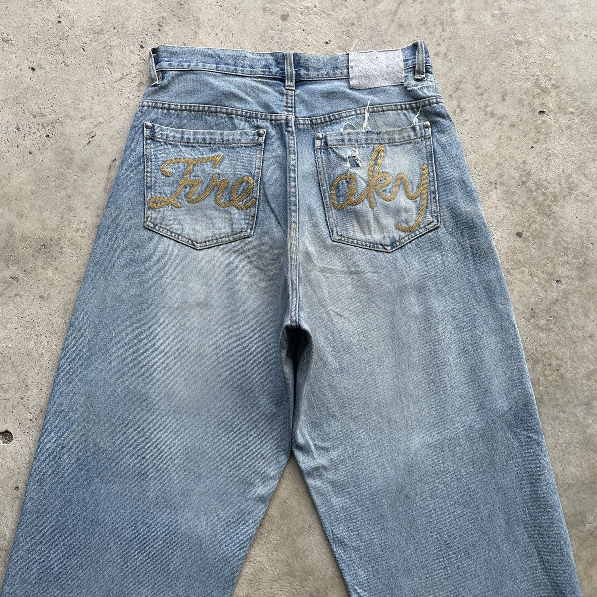 Japanese Brand Vintage Distressed Baggy Jeans Japanese Denim Pants W32 Size US 32 / EU 48 - 9 Thumbnail