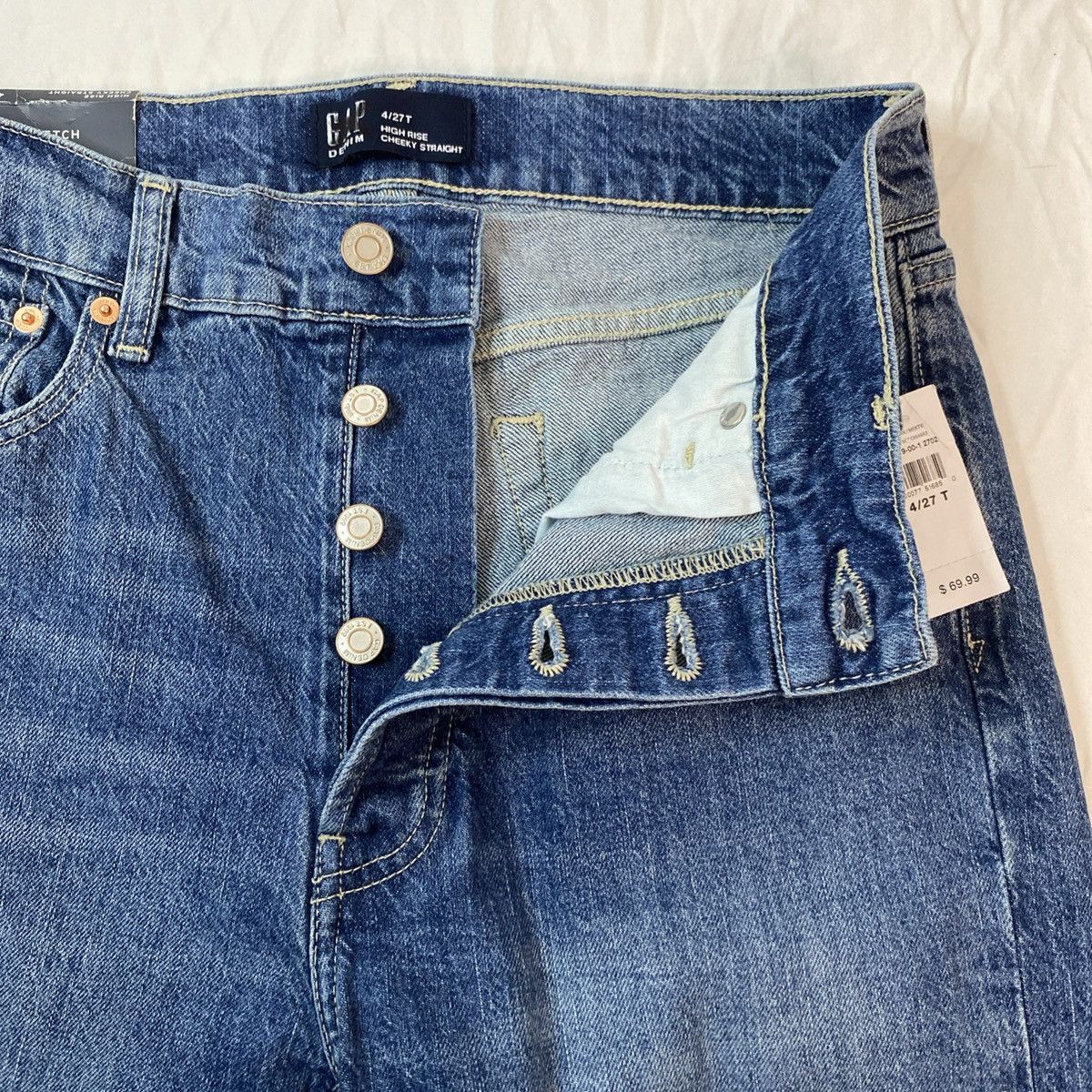 Gap GAP High Rise Women's Jeans Distressed Button 4/27 Tall, NWT Size 27" / US 4 / IT 40 - 5 Thumbnail