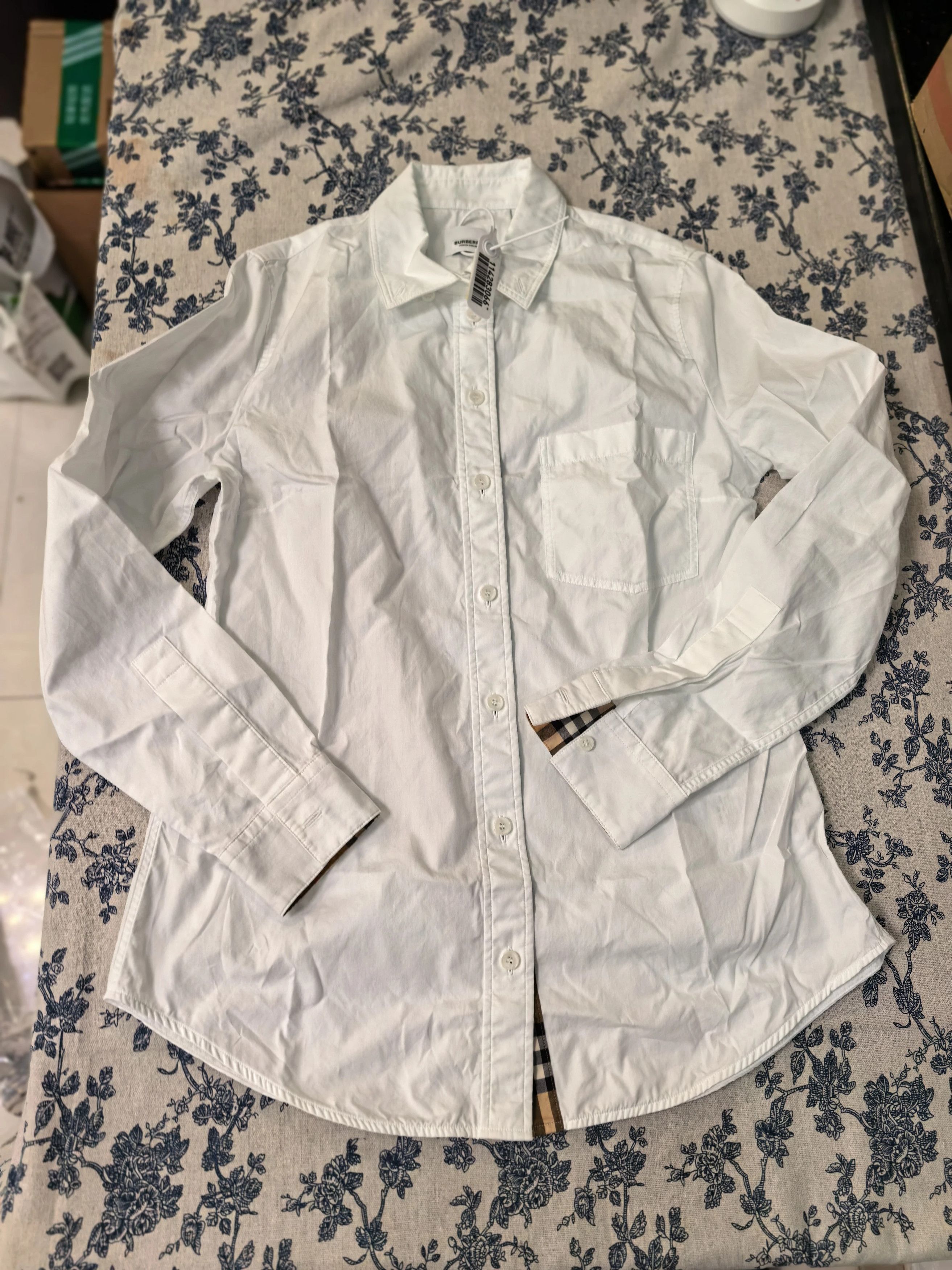 Burberry Burberry White Check Shirt UK10 Like New Size M / US 6-8 / IT 42-44 - 1 Thumbnail