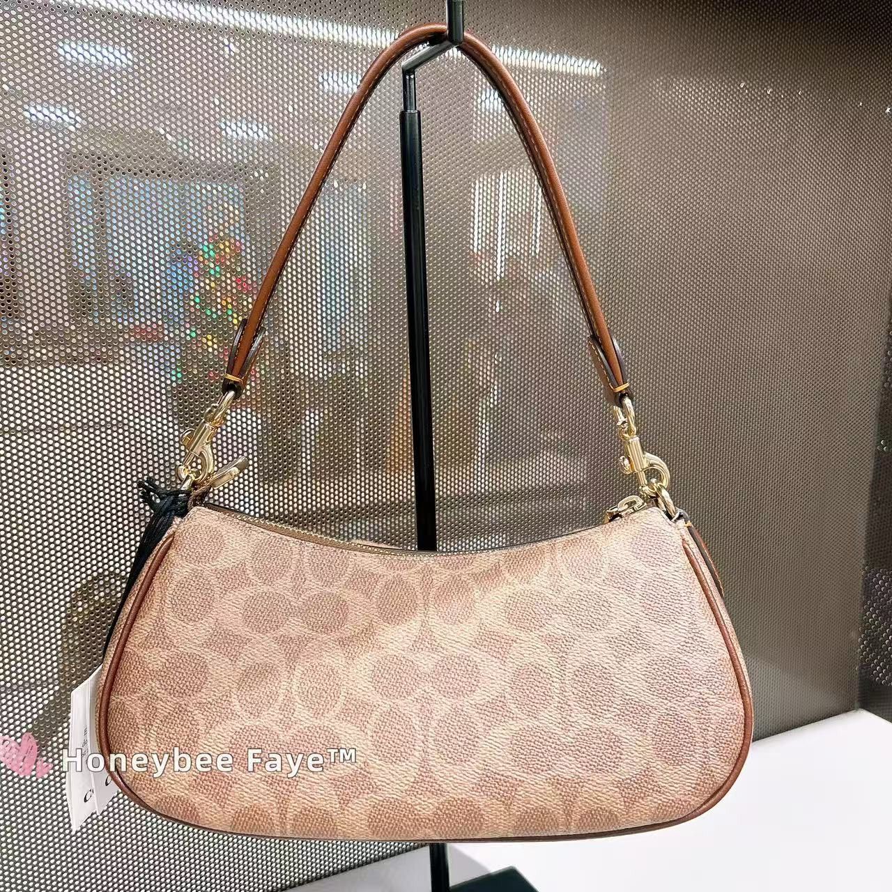 Coach Ashton Bag With Signature Canvas CCZ24 Size ONE SIZE - 4 Thumbnail