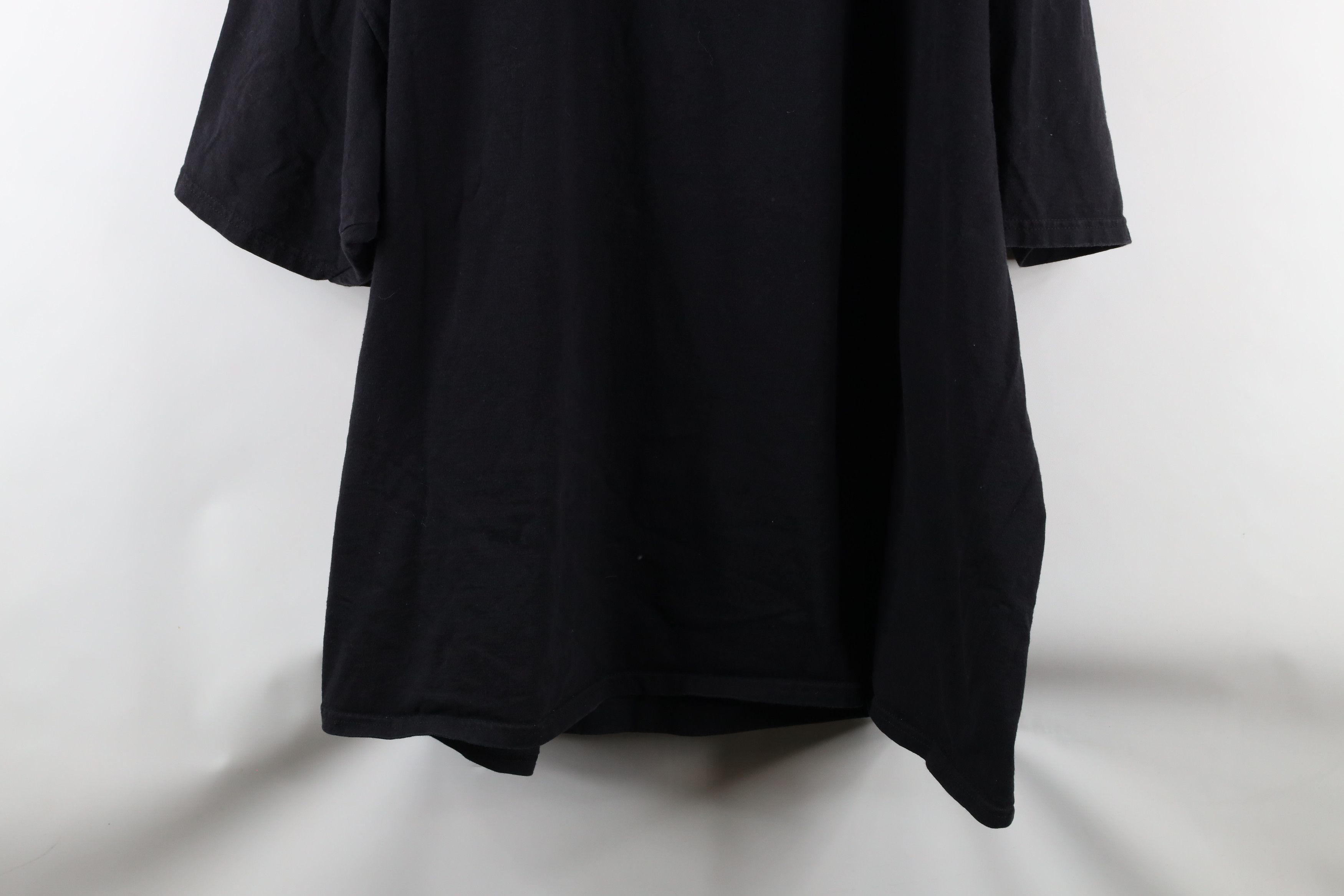 Vintage Vintage 90s Streetwear Out Moose Head Grill T-Shirt Black Size US XXL / EU 58 / 5 - 9 Thumbnail