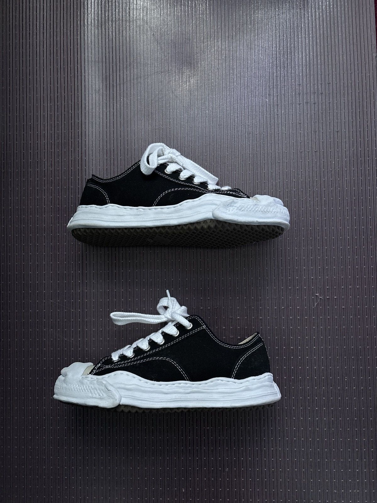 Maison MIHARA YASUHIRO Maison Mihara Yasuhiro Hank Og Size US 11 / EU 44 - 2 Thumbnail