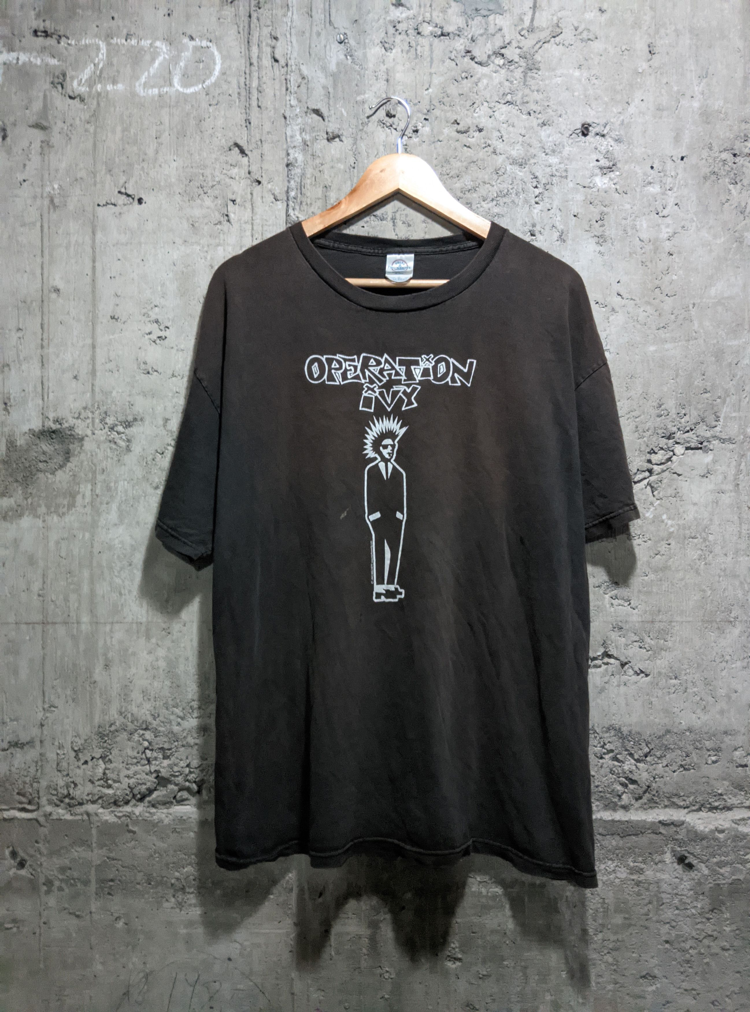 Band Tees Vintage 2003 distressed operation ivy ska punk t shirt Size US XL / EU 56 / 4 - 1 Thumbnail